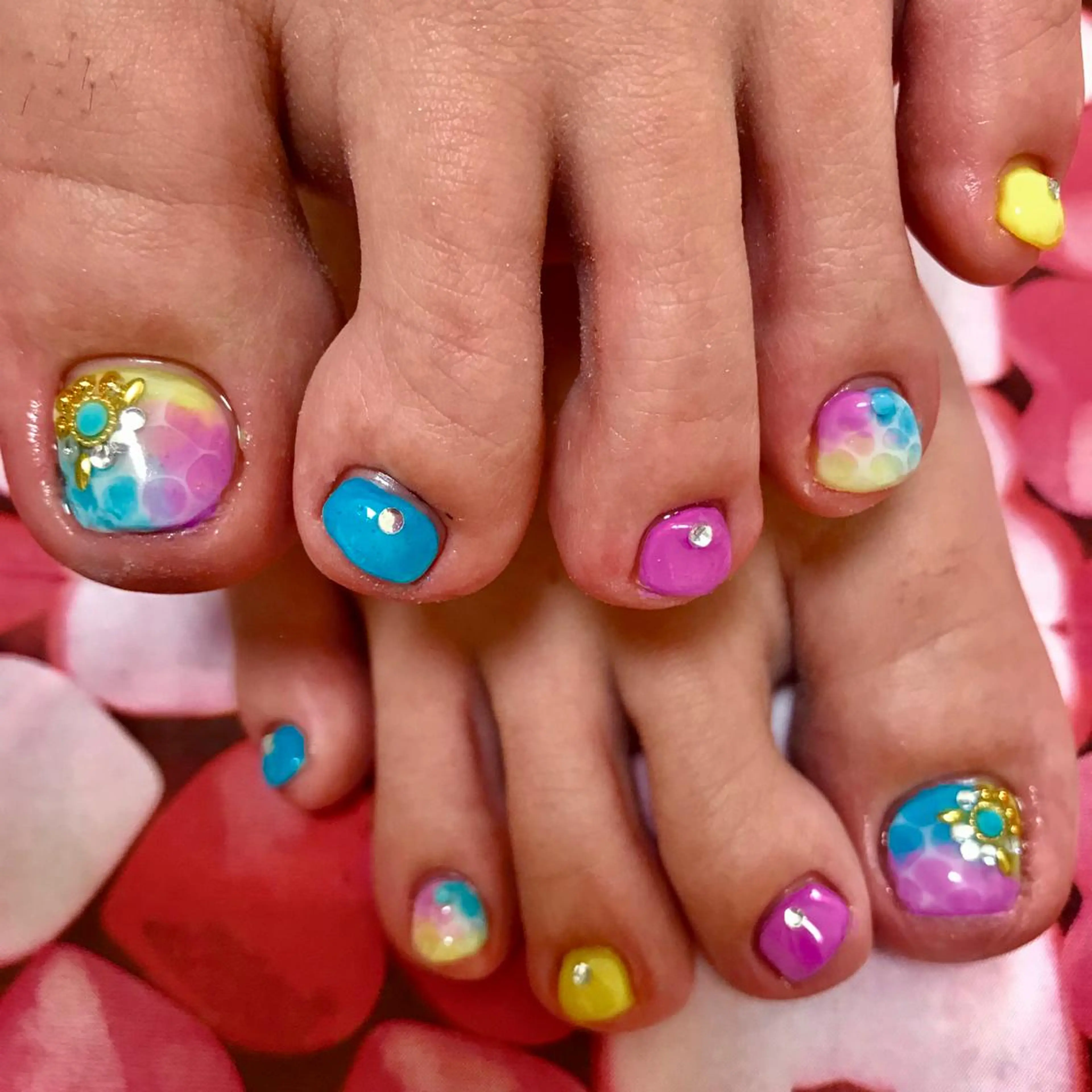 ネイル LOVEnail tomoのネイルデザイン