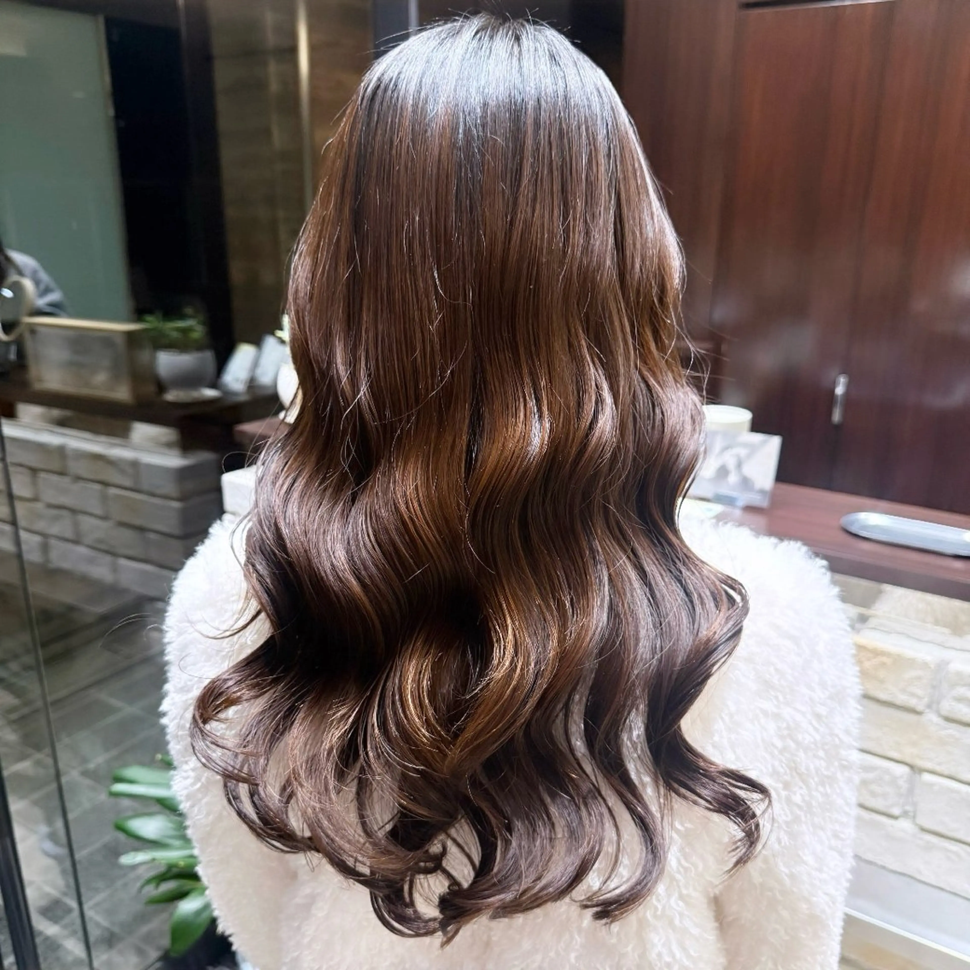 ロング パーマ パーマ 表参道|韓国風・コテ 巻き風パーマるい🌀のヘアスタイル