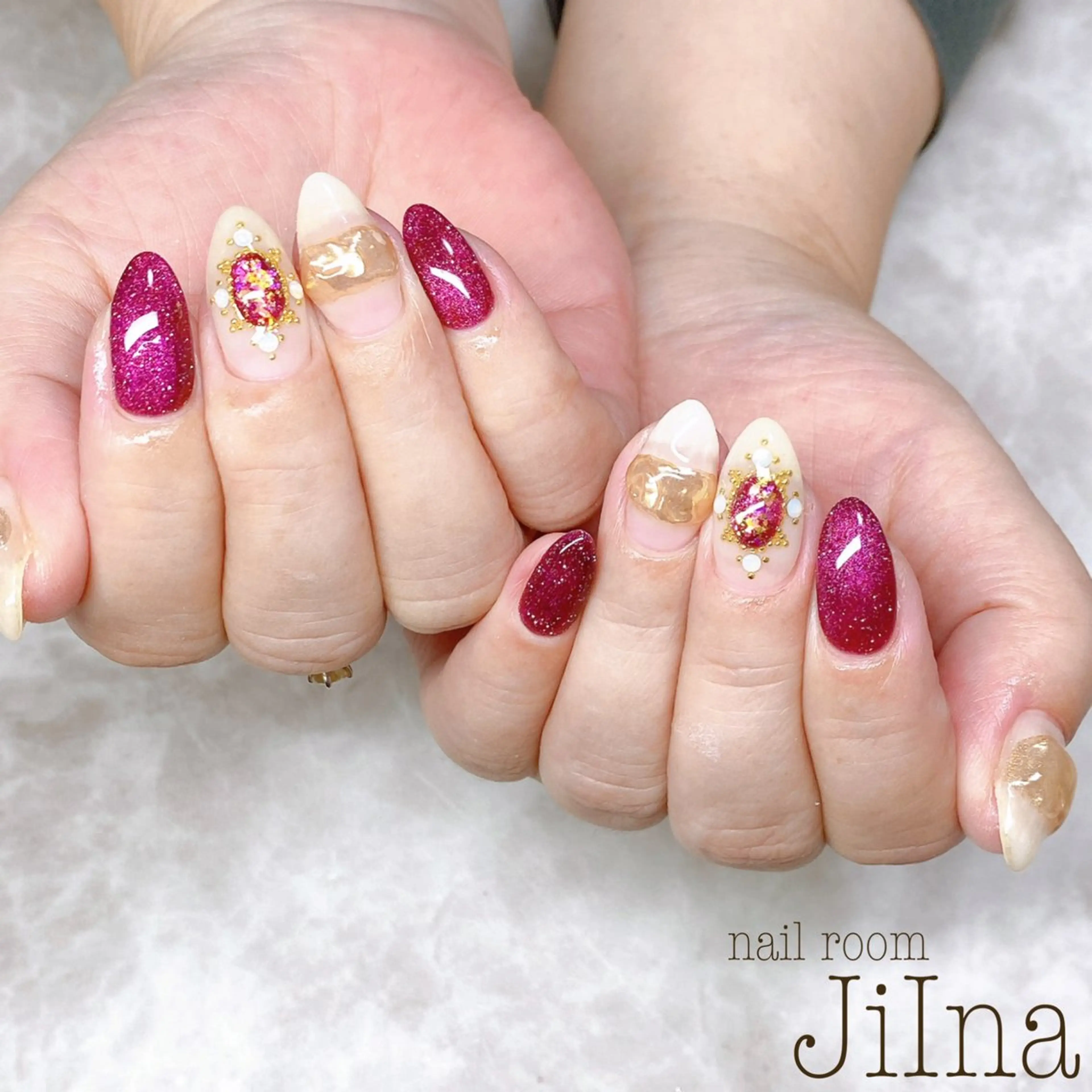 ネイル JiIna nailのネイルデザイン