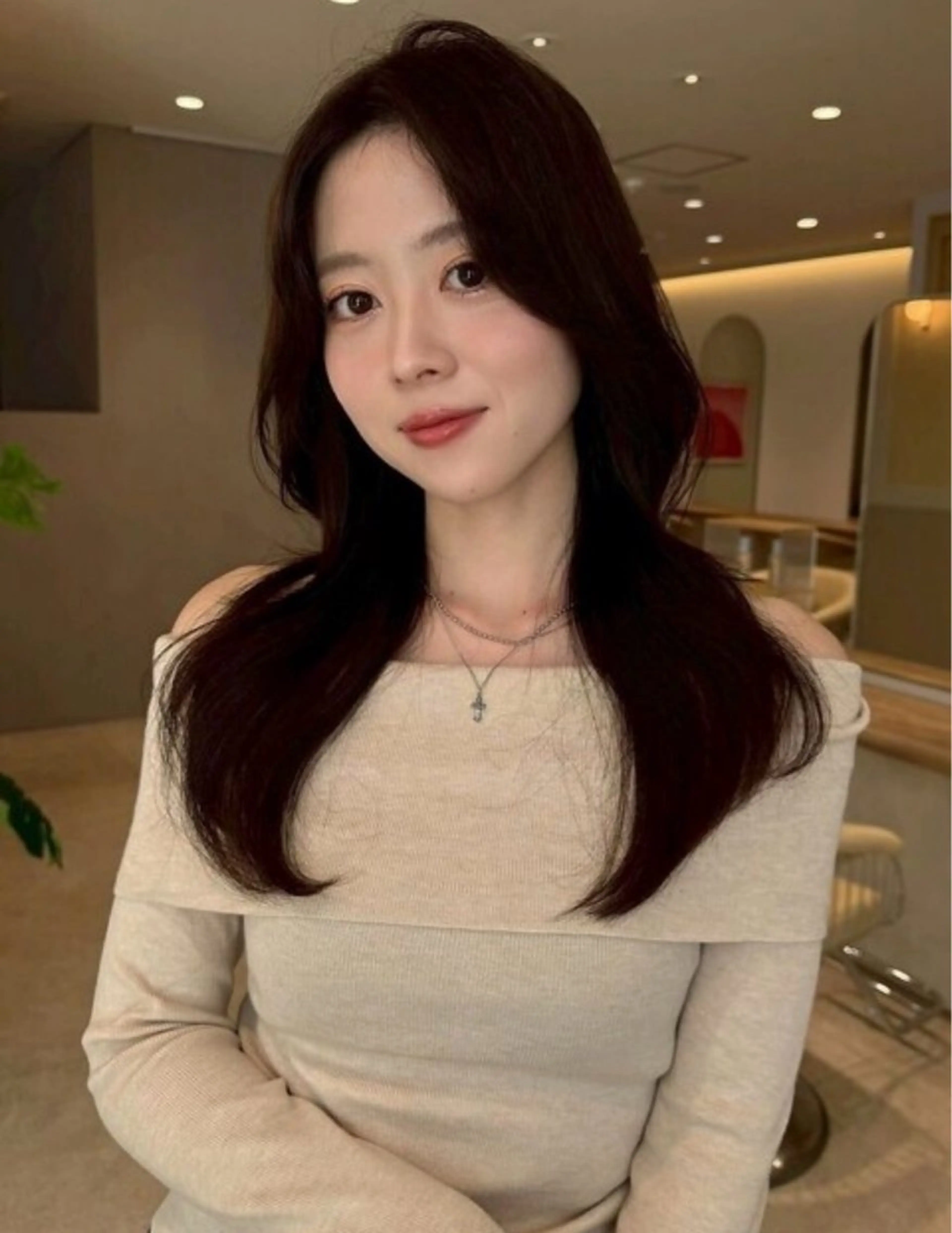 ロング カラー ヘアカラー トリートメント Minori🤎 ナチュラル韓国ヘアのヘアスタイル