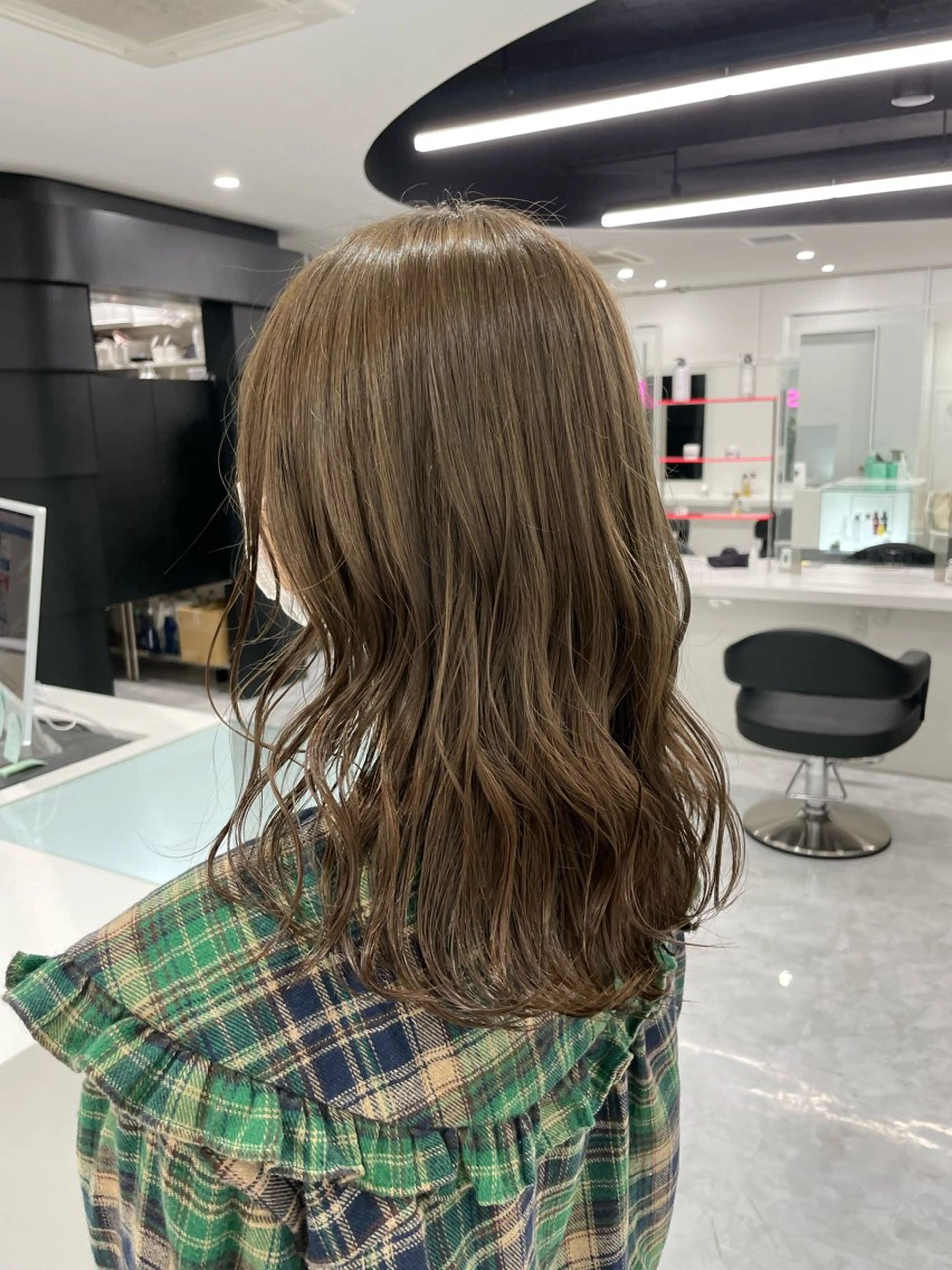 セミロング 💍大人デザイン /ハイトーン♡リクトのヘアスタイル