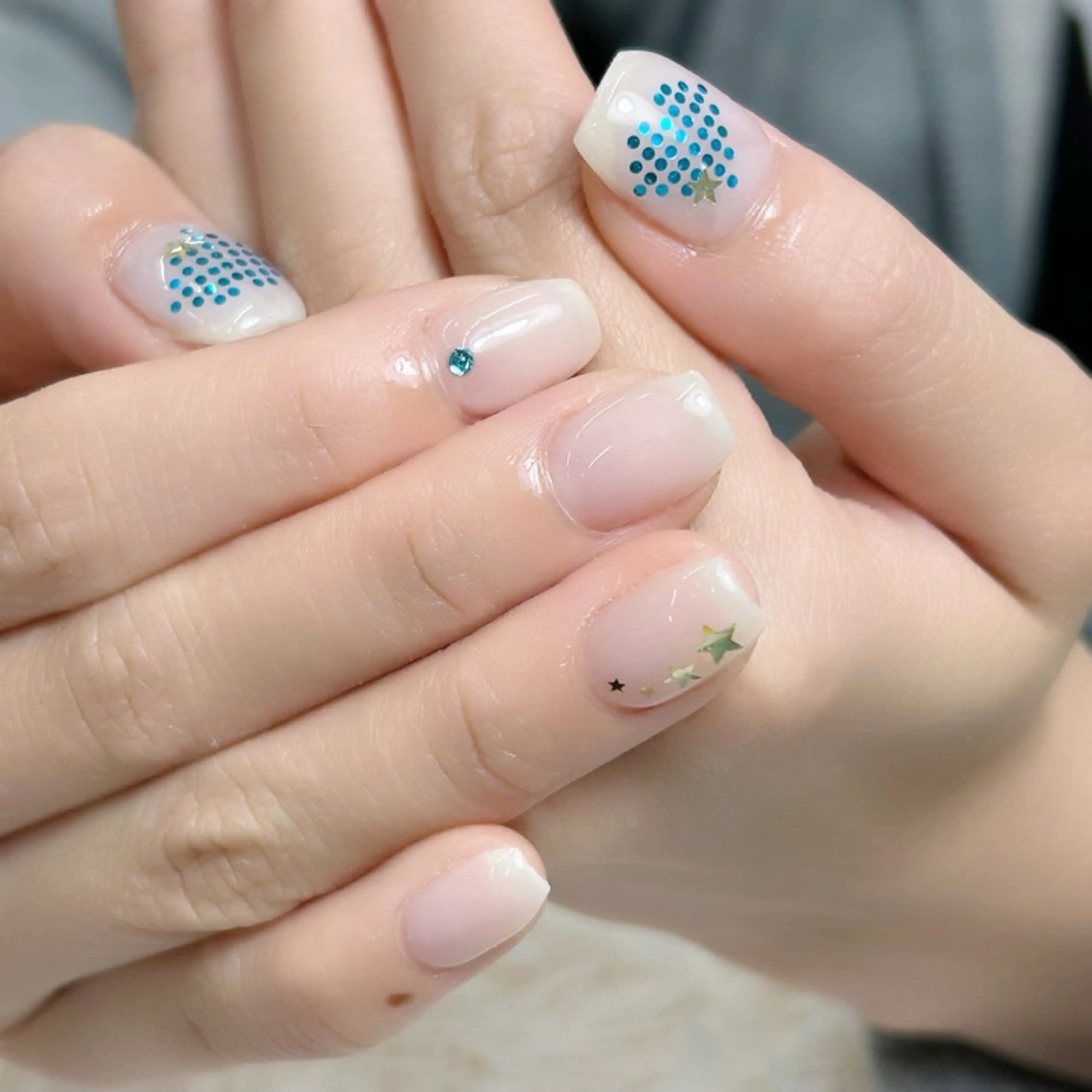 ネイル 持ち込み ハンドネイル ANNE綾瀬店 eriのネイルデザイン