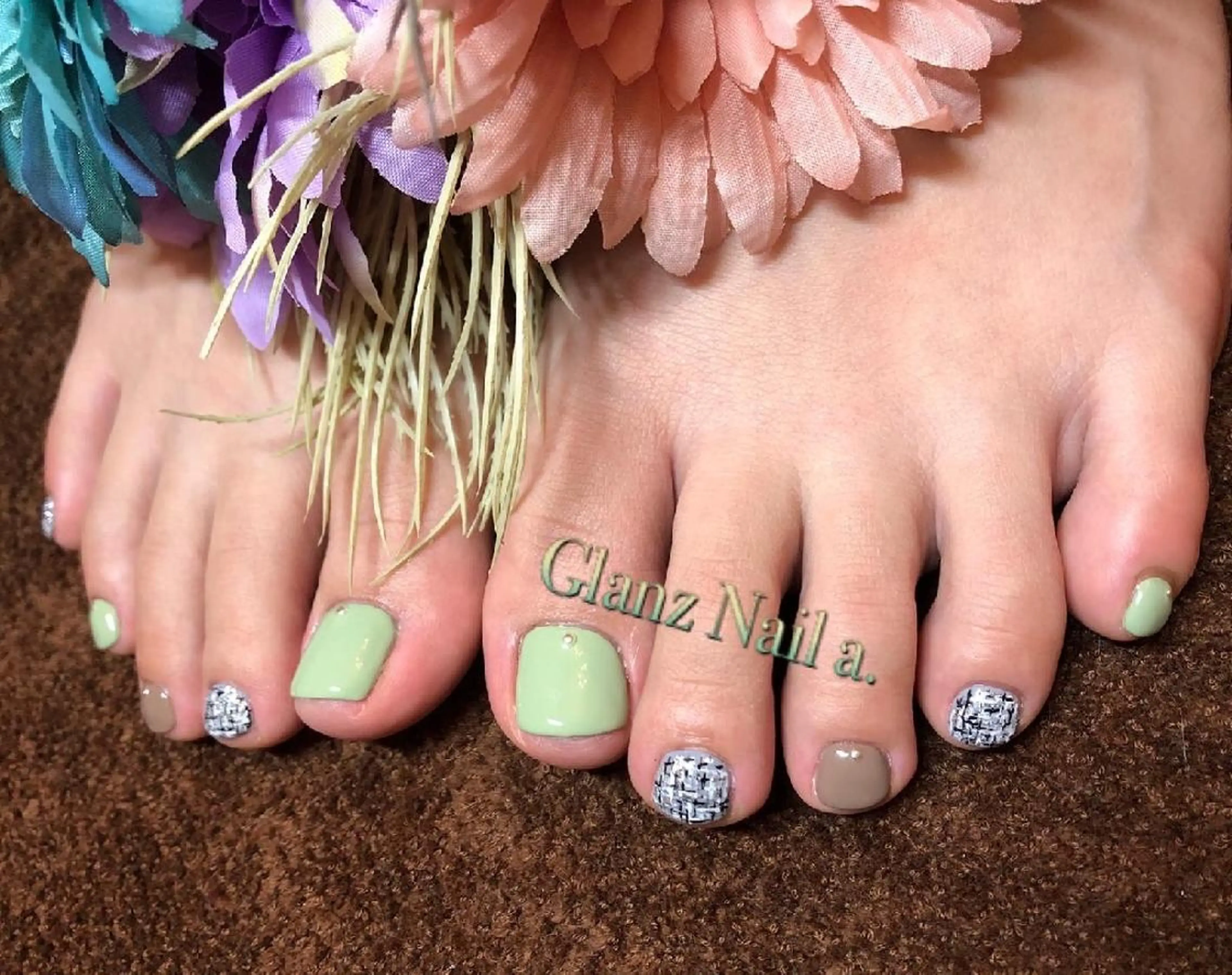 ネイル ツイードネイル 冬ネイル Glanz  Nail aのネイルデザイン