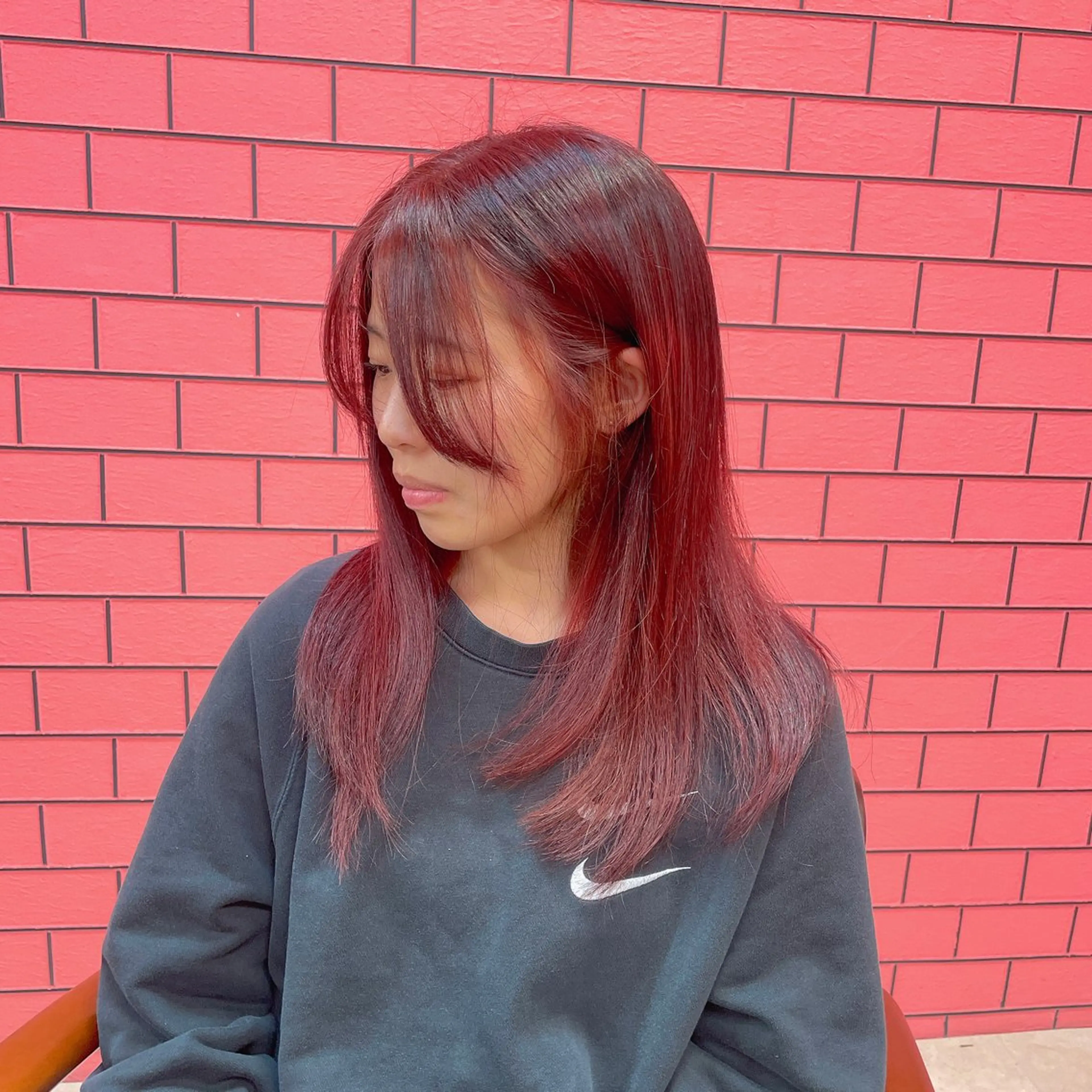 ロング カラー バレイヤージュ ブリーチ ボルドーカラー ケアブリーチ ダブルカラー ヘアカラー トリートメント デザインカラー 髪質改善Lilithのその他イメージ