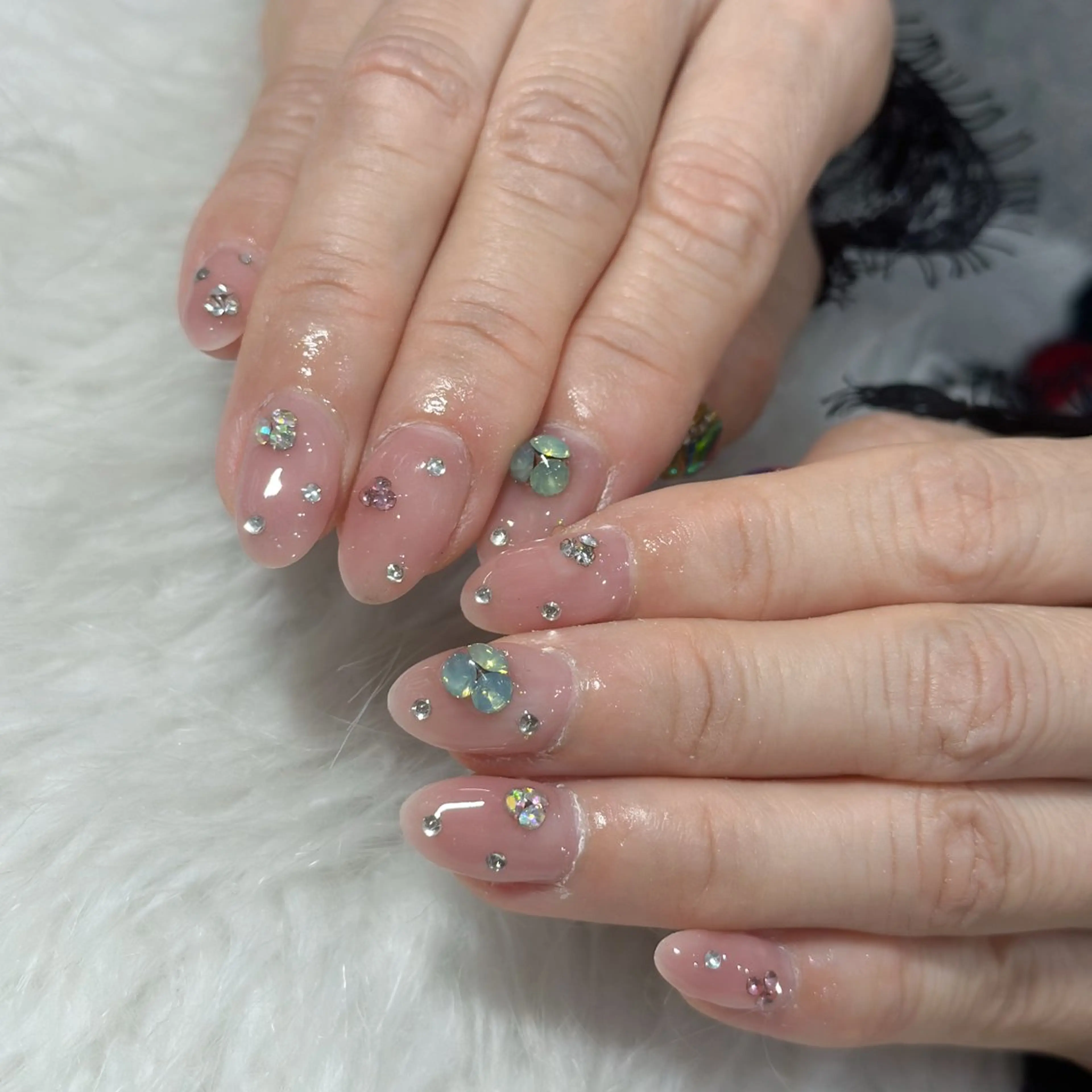 ネイル ハンドネイル フットネイル LAVISH nanamiのネイルデザイン