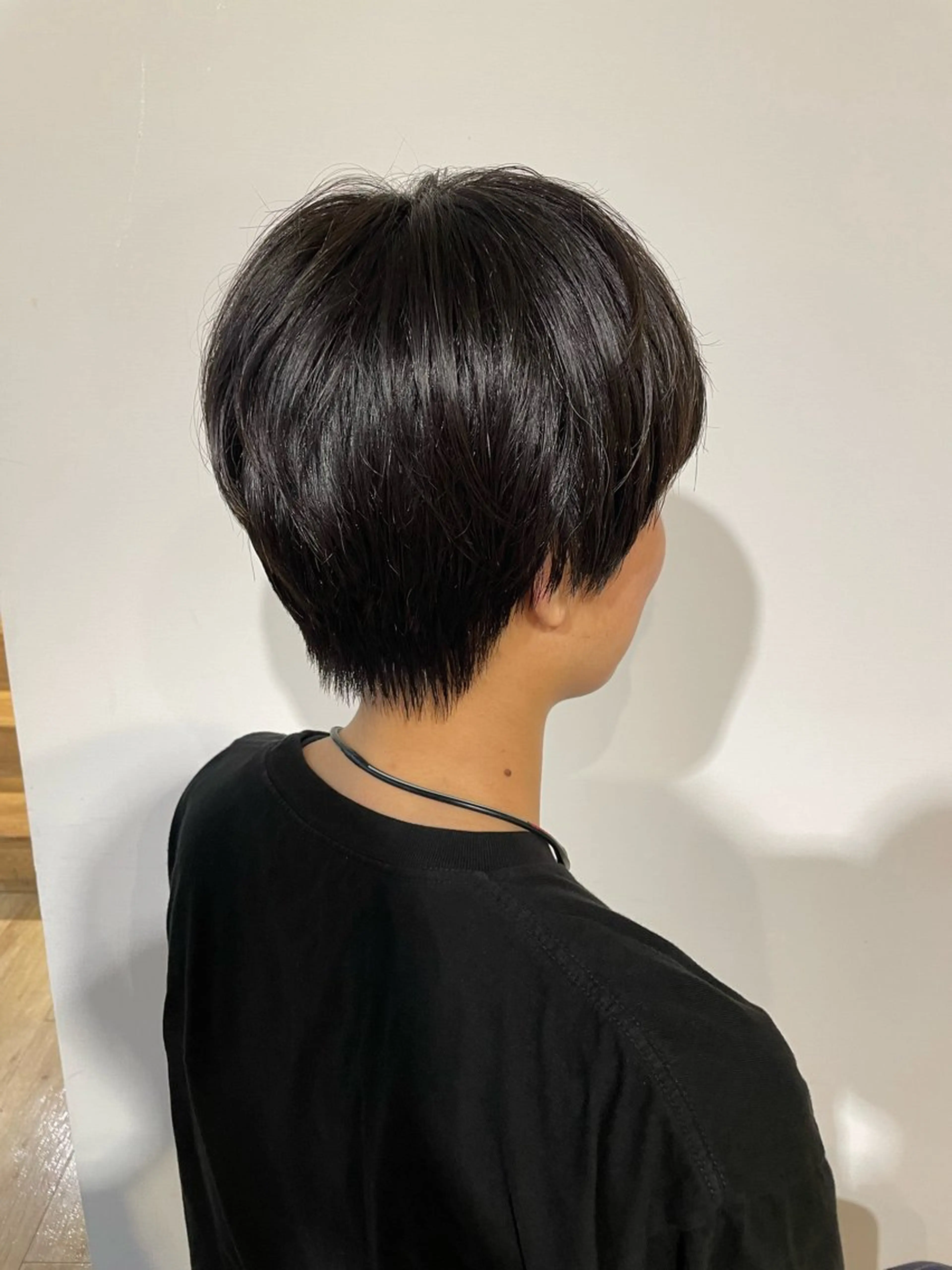 ショート 西野 衣織のヘアスタイル