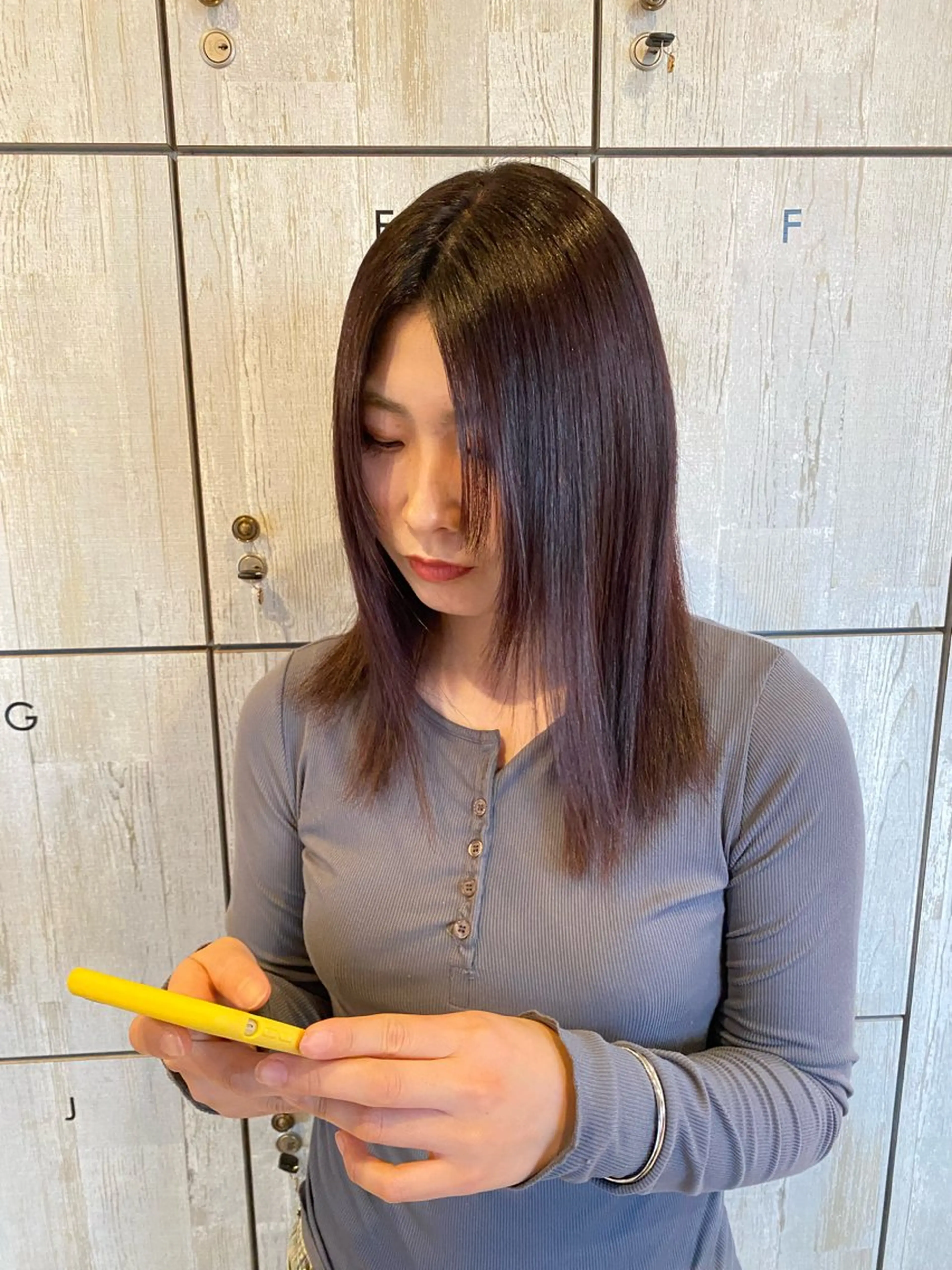 ミディアム カラー ブリーチ ブリーチなしカラー あいさ🤍ムラ無しカ ラー🤍のヘアスタイル