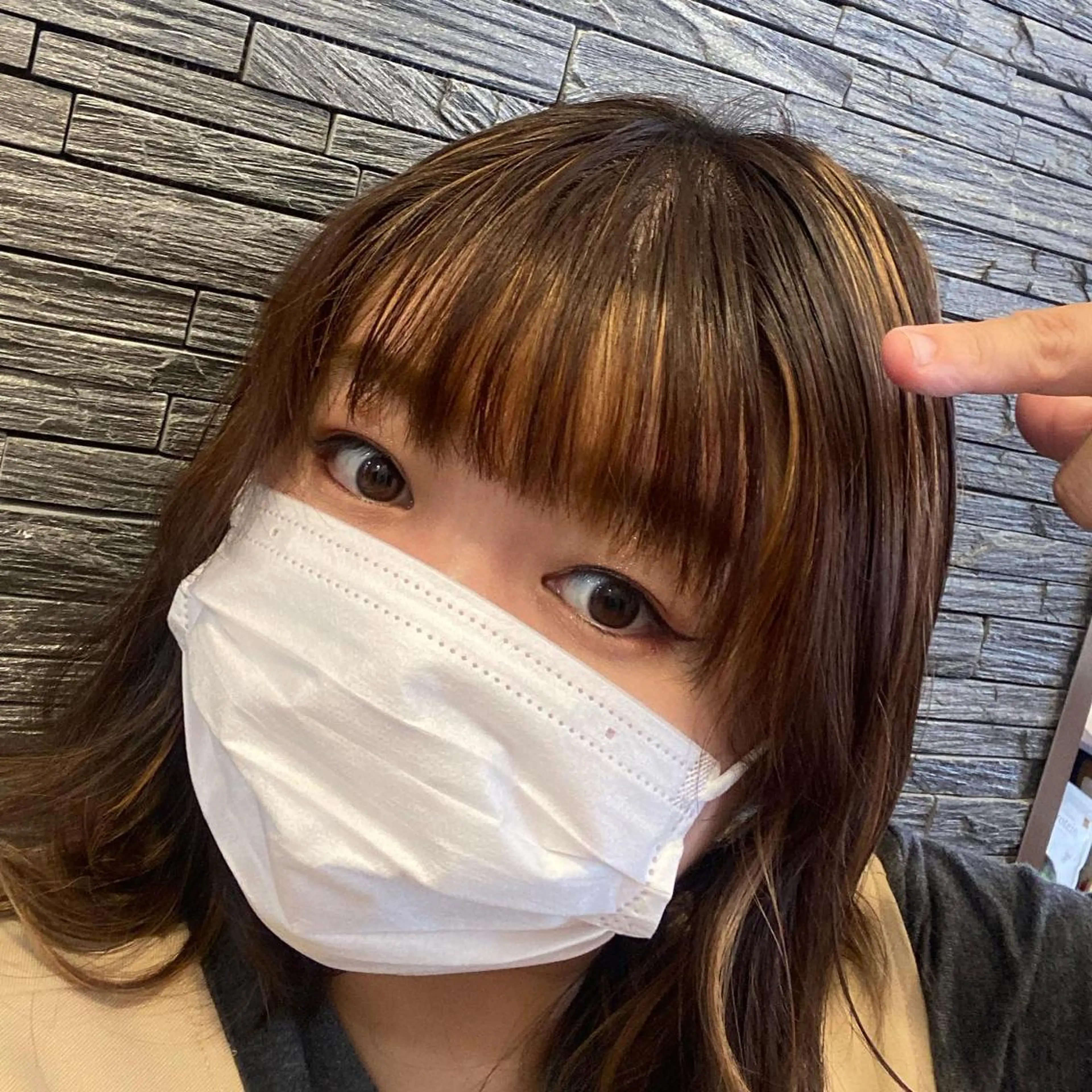 セミロング 加藤 実穂のヘアスタイル