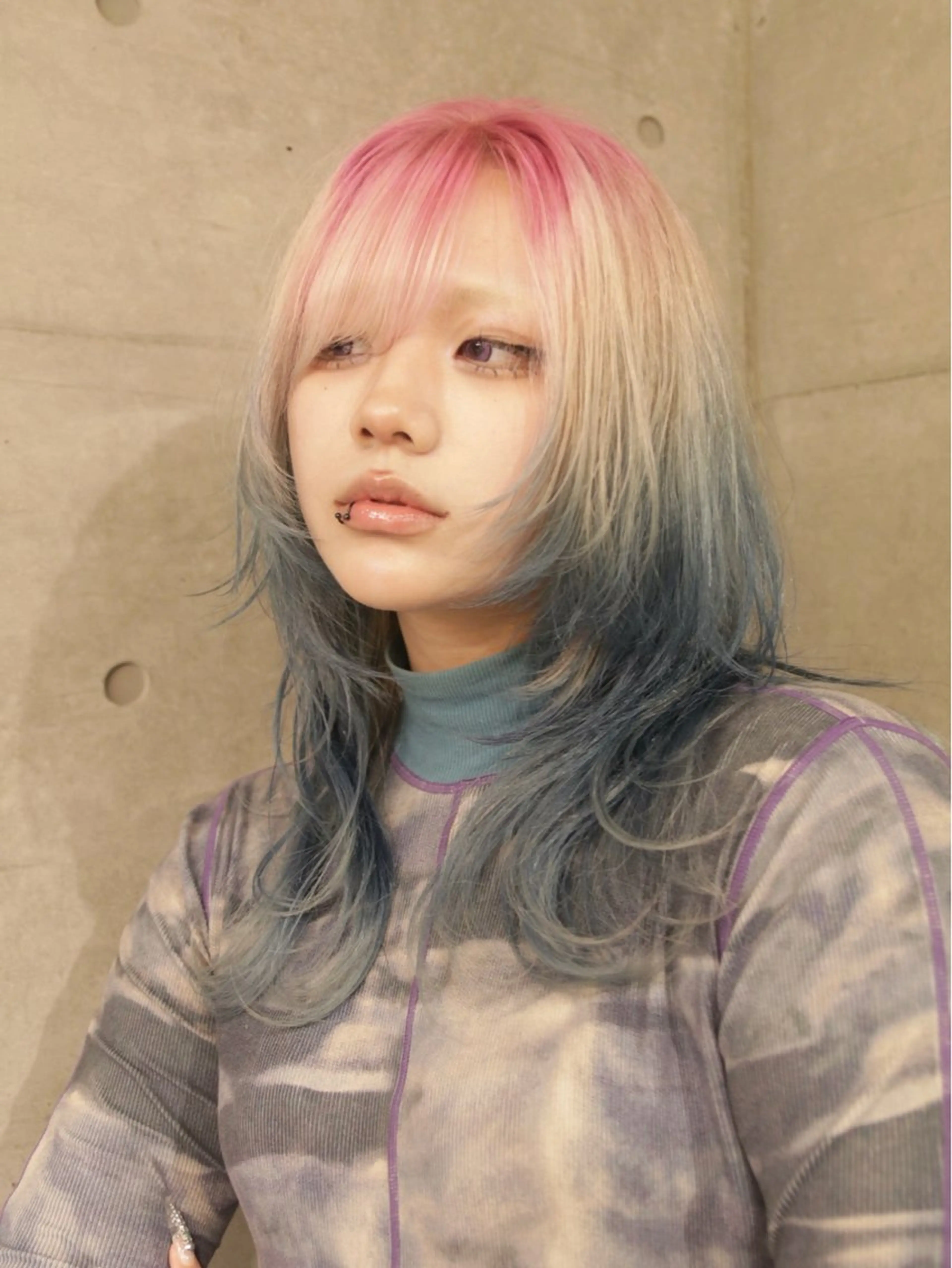 セミロング カラー デザインカラー グラデーションカラー ハッシュカット デザインカラーとハイ トーン/HIROKIのヘアスタイル