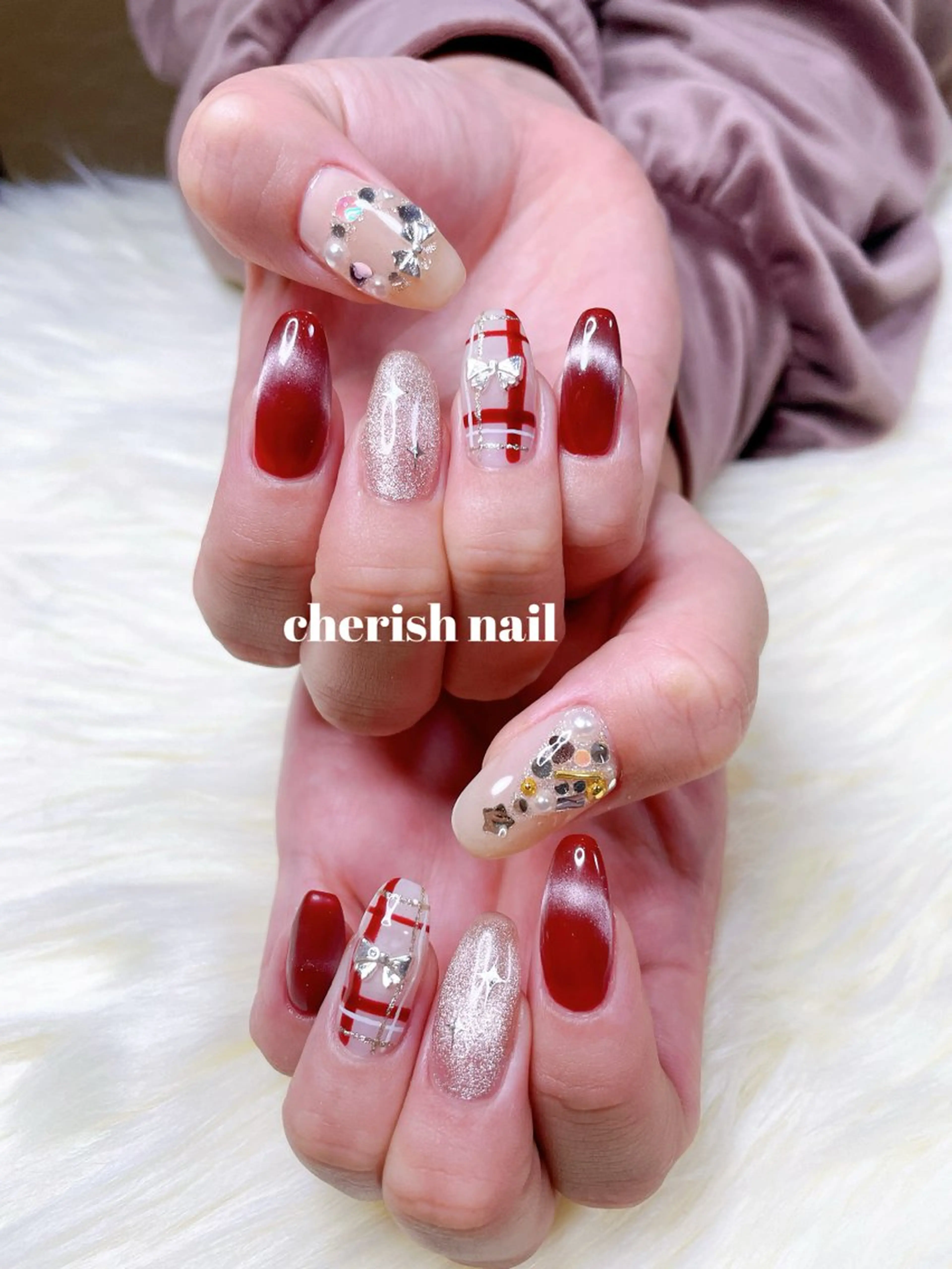 ネイル ボルドー マグネットネイル 冬ネイル クリスマス ハンドネイル cherish nailのネイルデザイン