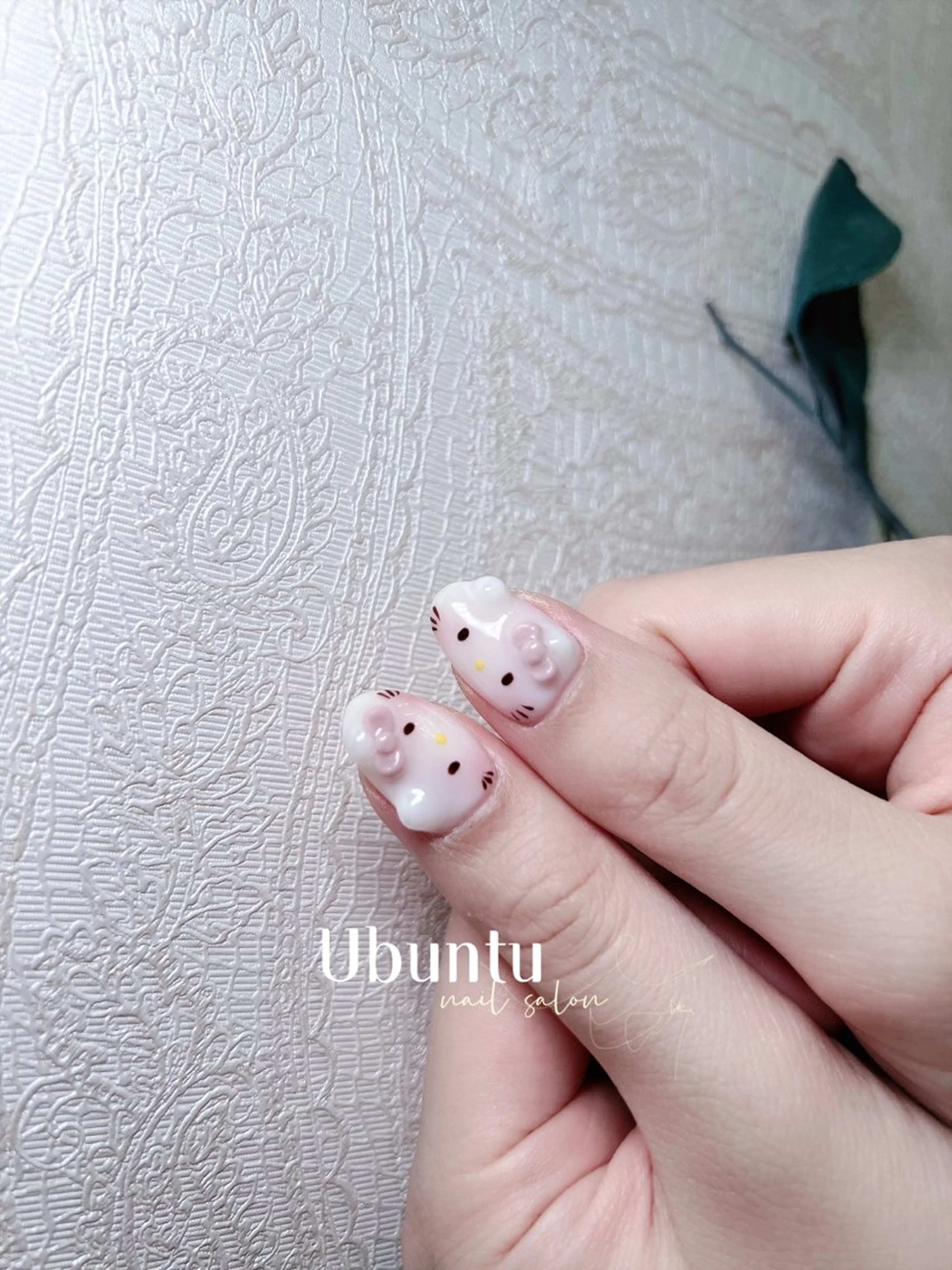 ネイル アートネイル ハンドネイル Ubuntu🎀 ネイルサロン✨のネイルデザイン