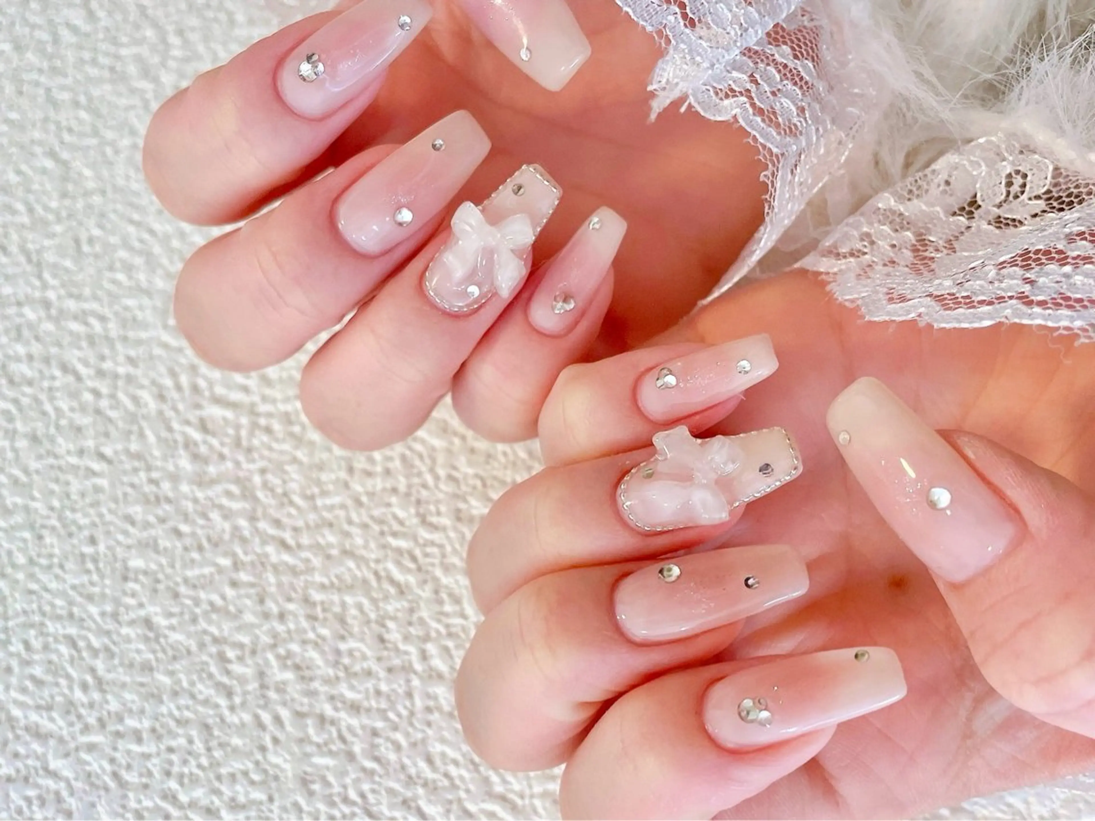 ネイル オーロラネイル ブルー チークネイル フットネイル フレンチネイル kiki nail たまプラーザのネイルデザイン