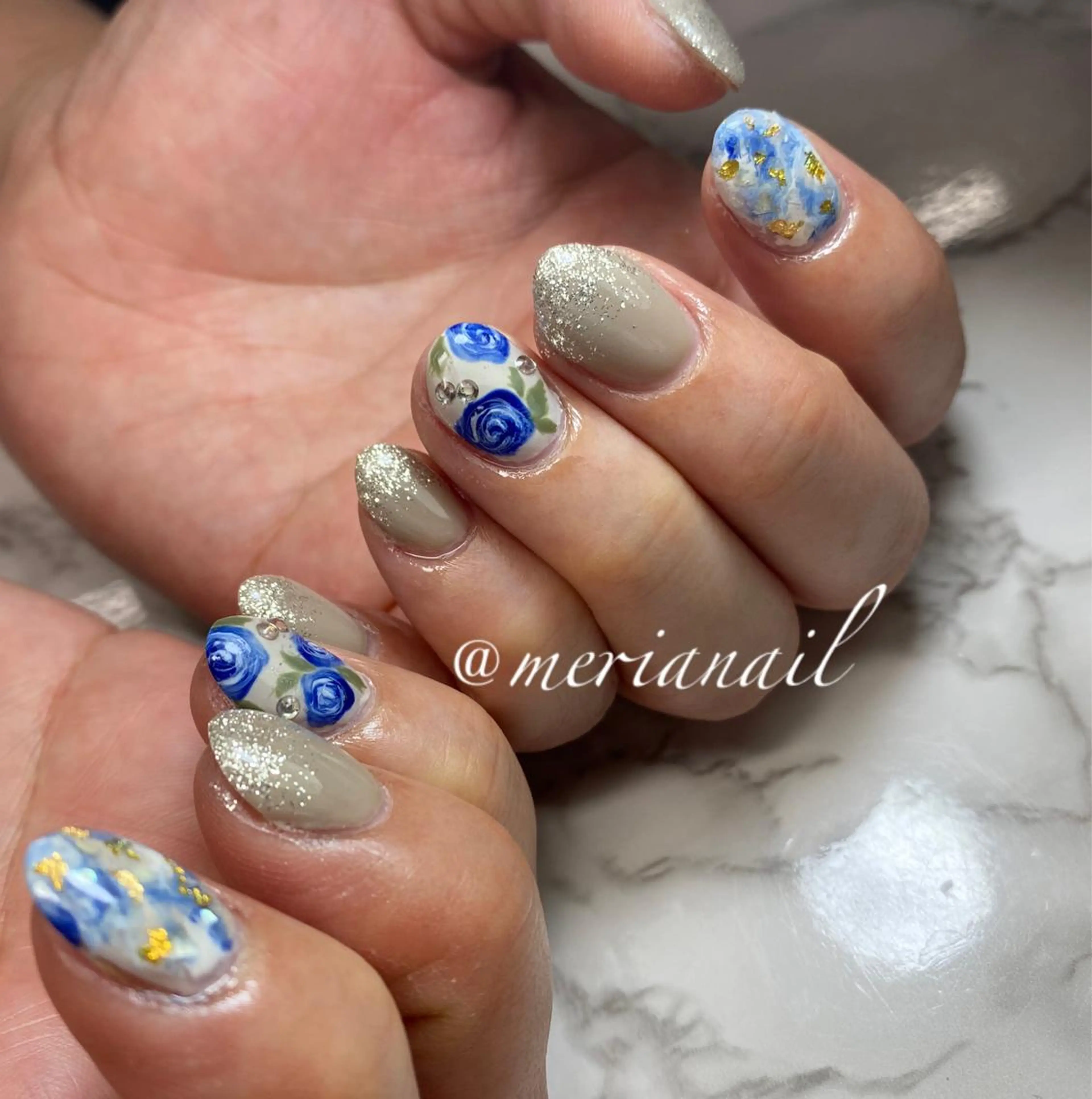 ミディアム カラー ネイル ハンドネイル INFINITY所属・INFINITY nailのネイルデザイン