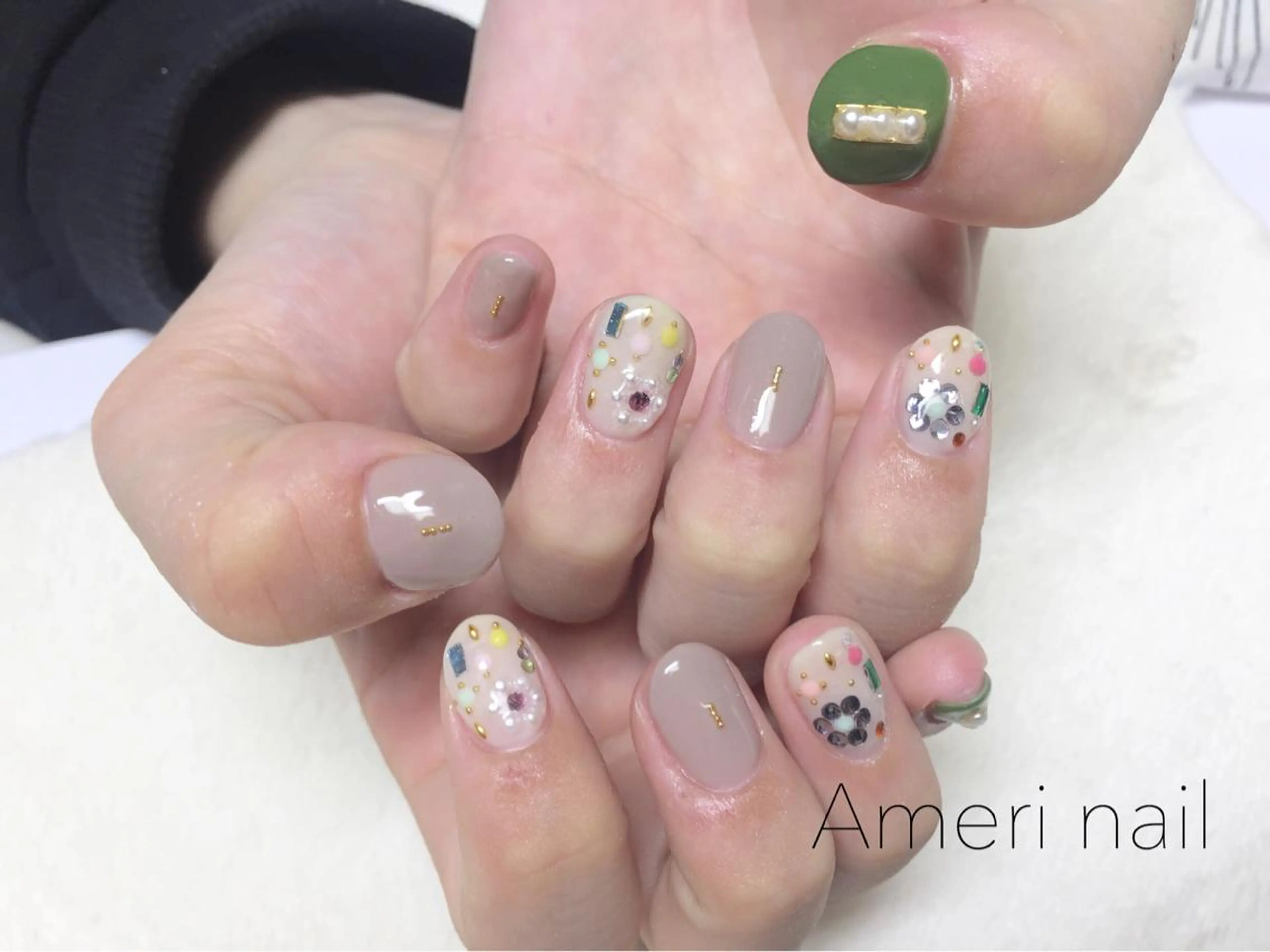 ネイル nailist TOMOのネイルデザイン