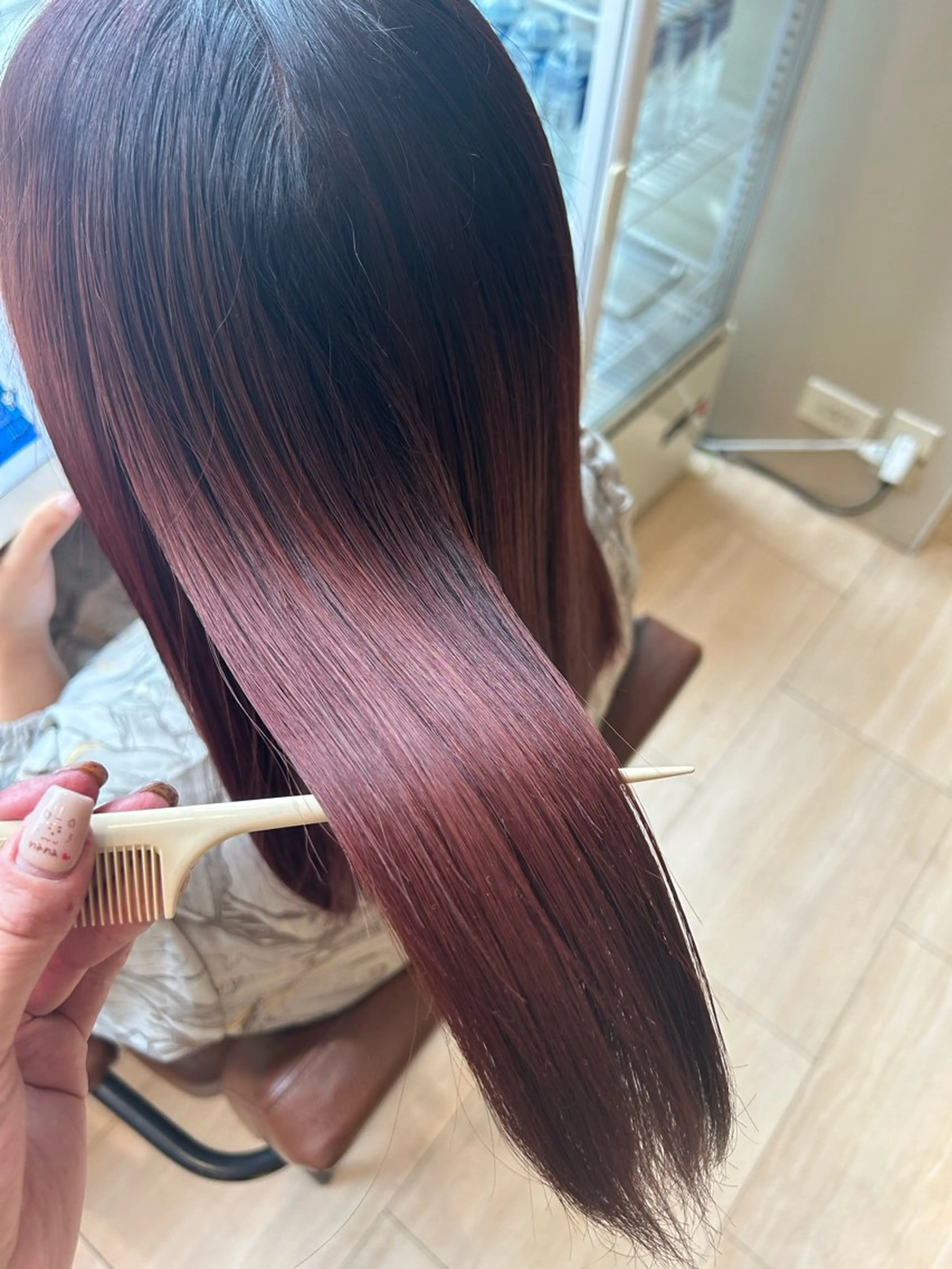 ミディアム カラー 韓国ヘア/レイヤー/ 顔まわり足立遥奈のヘアスタイル