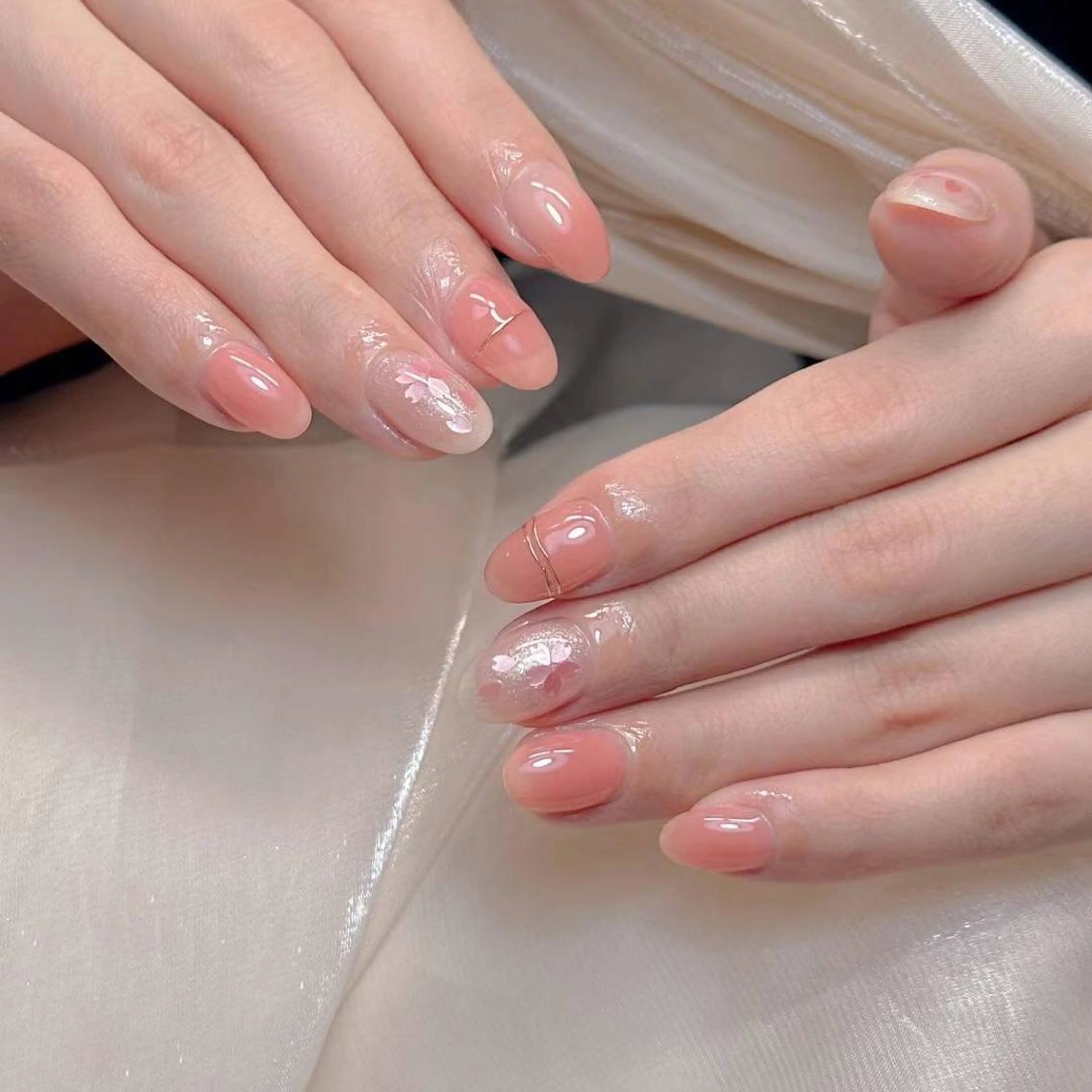 ネイル ハンドネイル lucky シュウのネイルデザイン