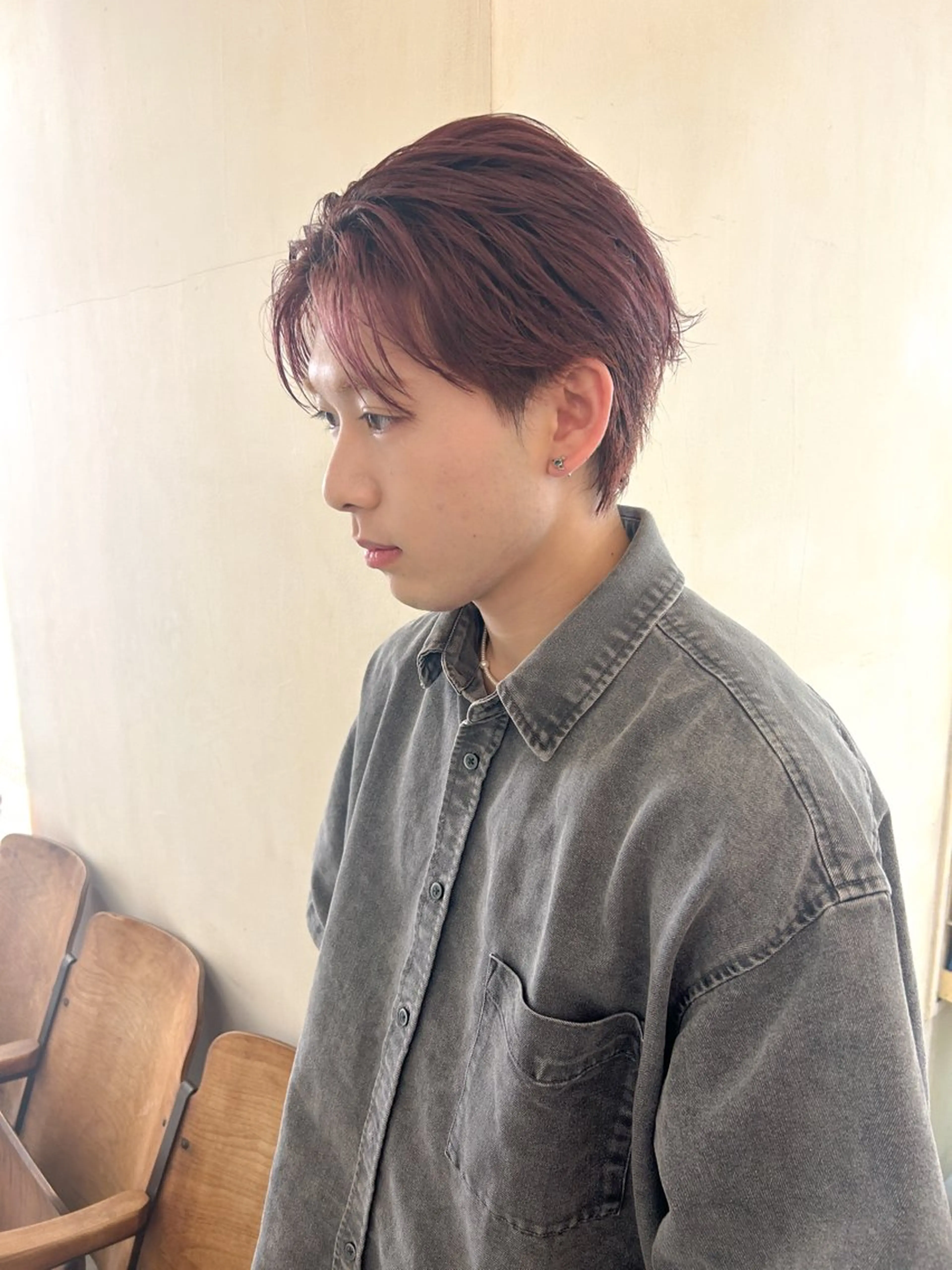 カラー ブリーチ ボルドーカラー レイヤー×ブリーチ/ パーマ/ﾘｭｳﾄのヘアスタイル