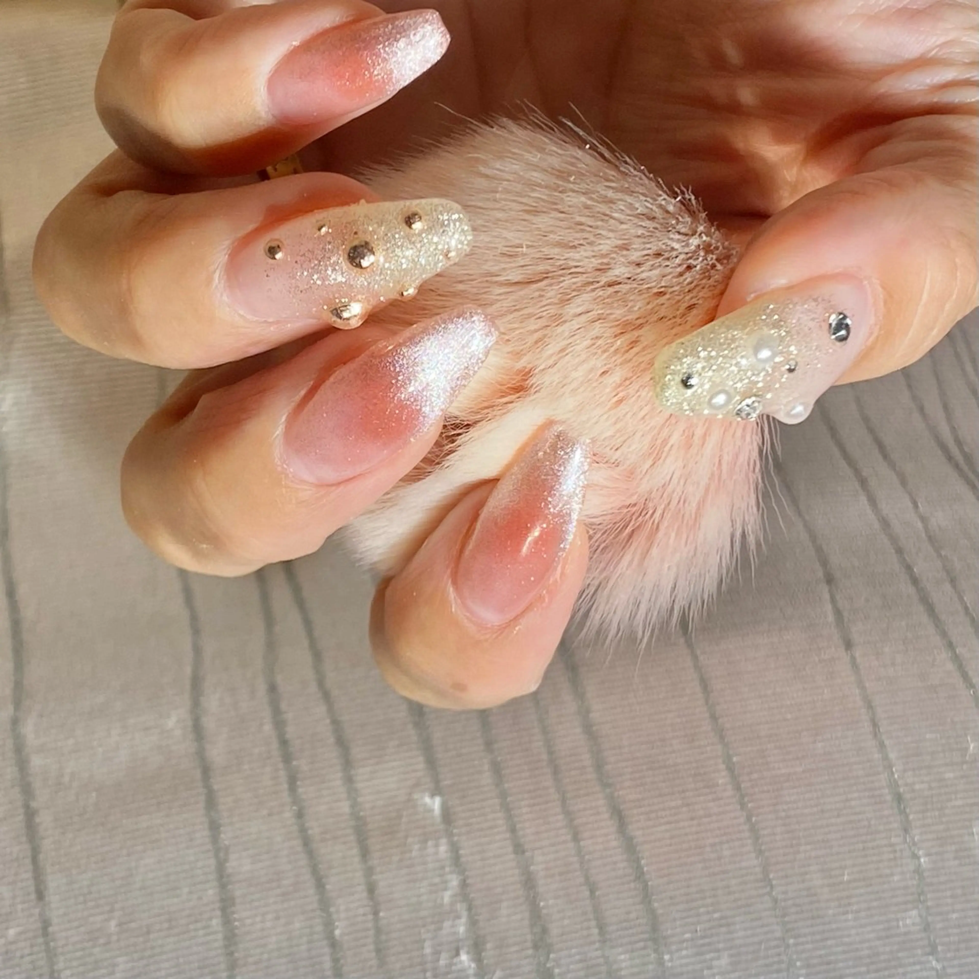 ネイル Flore (フロール)の眉毛・アイブロウイメージ