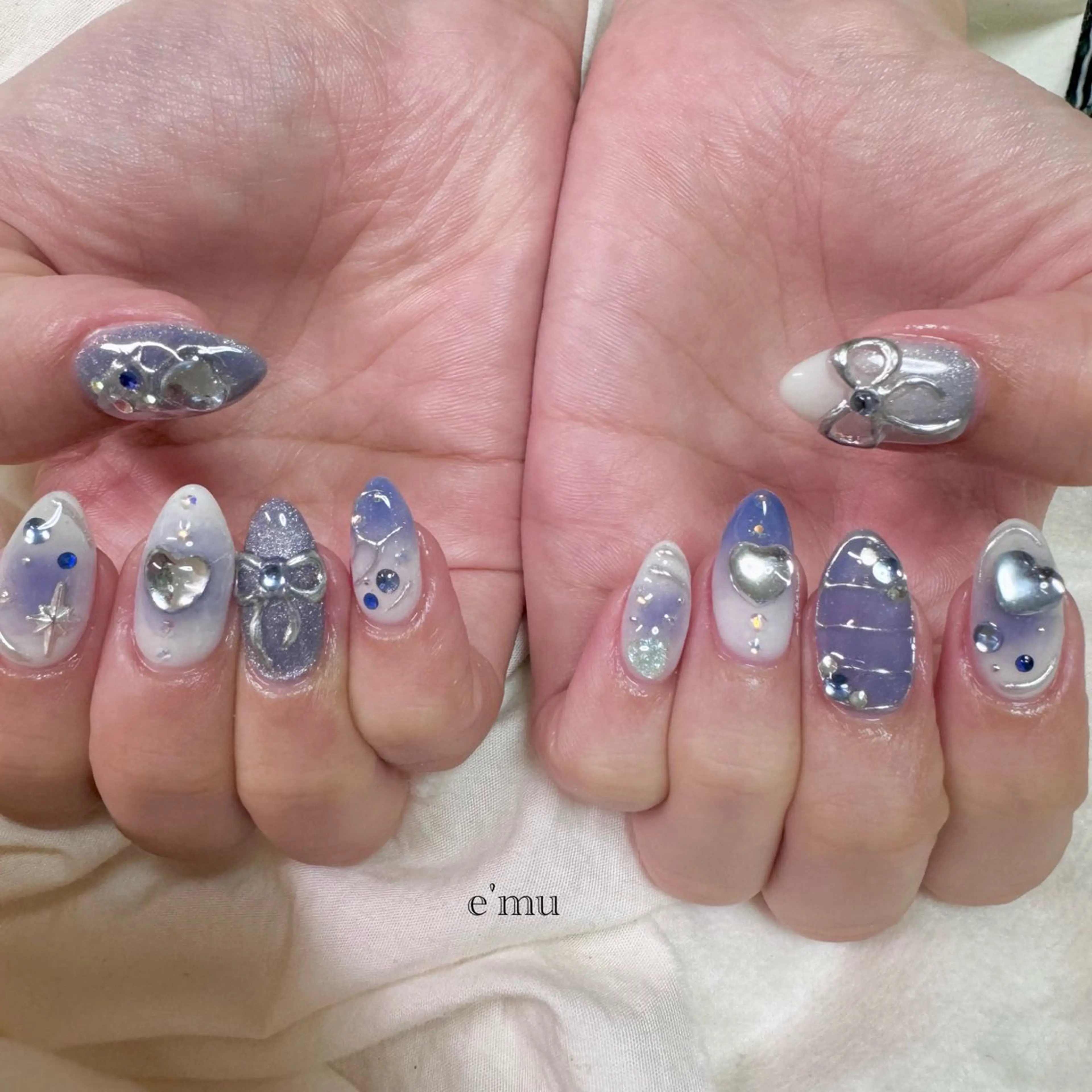ネイル ブルー ハンドネイル nail salon e'mu💐のネイルデザイン