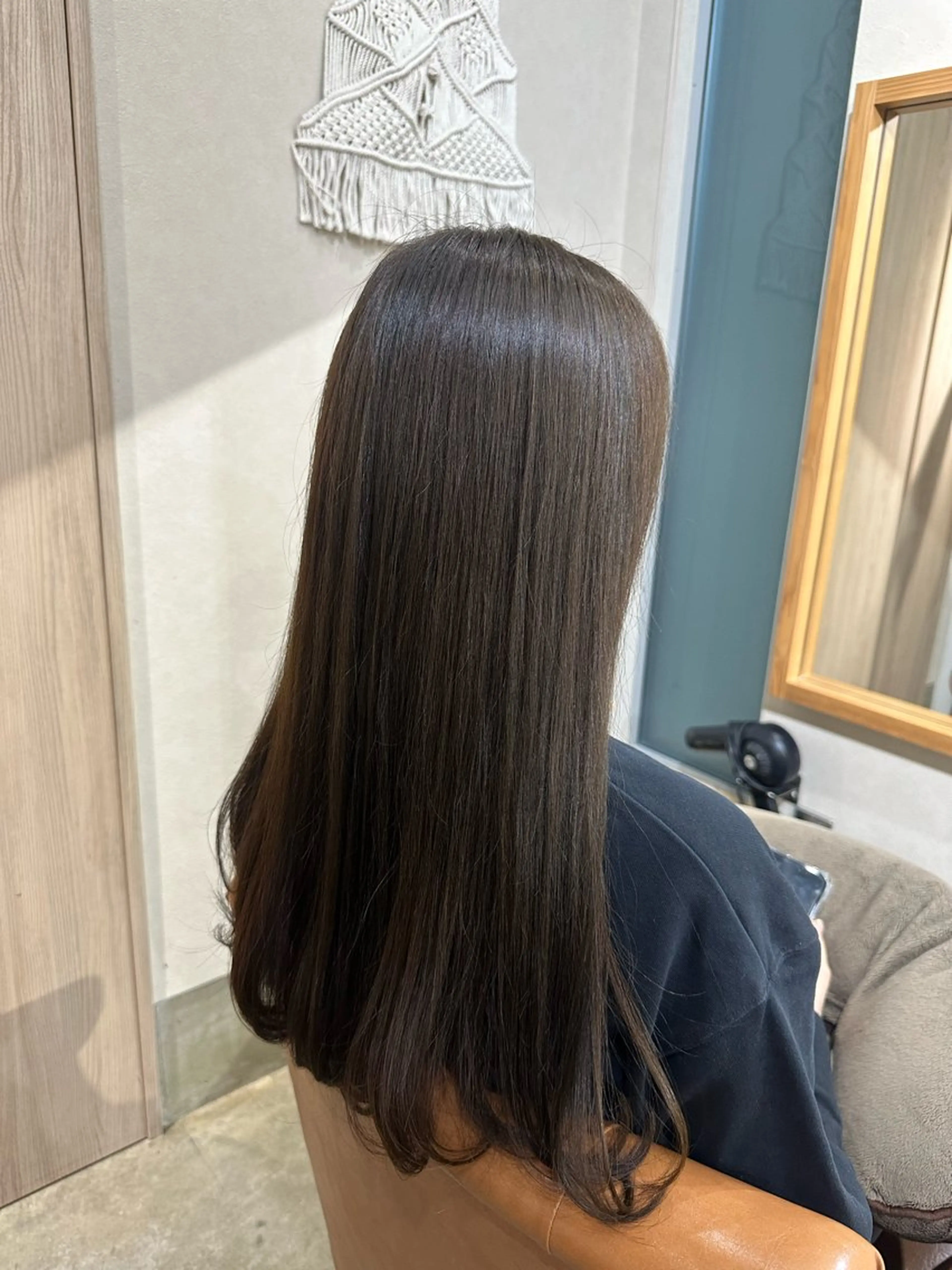 ロング ヘアカラー 大石 楓のヘアスタイル