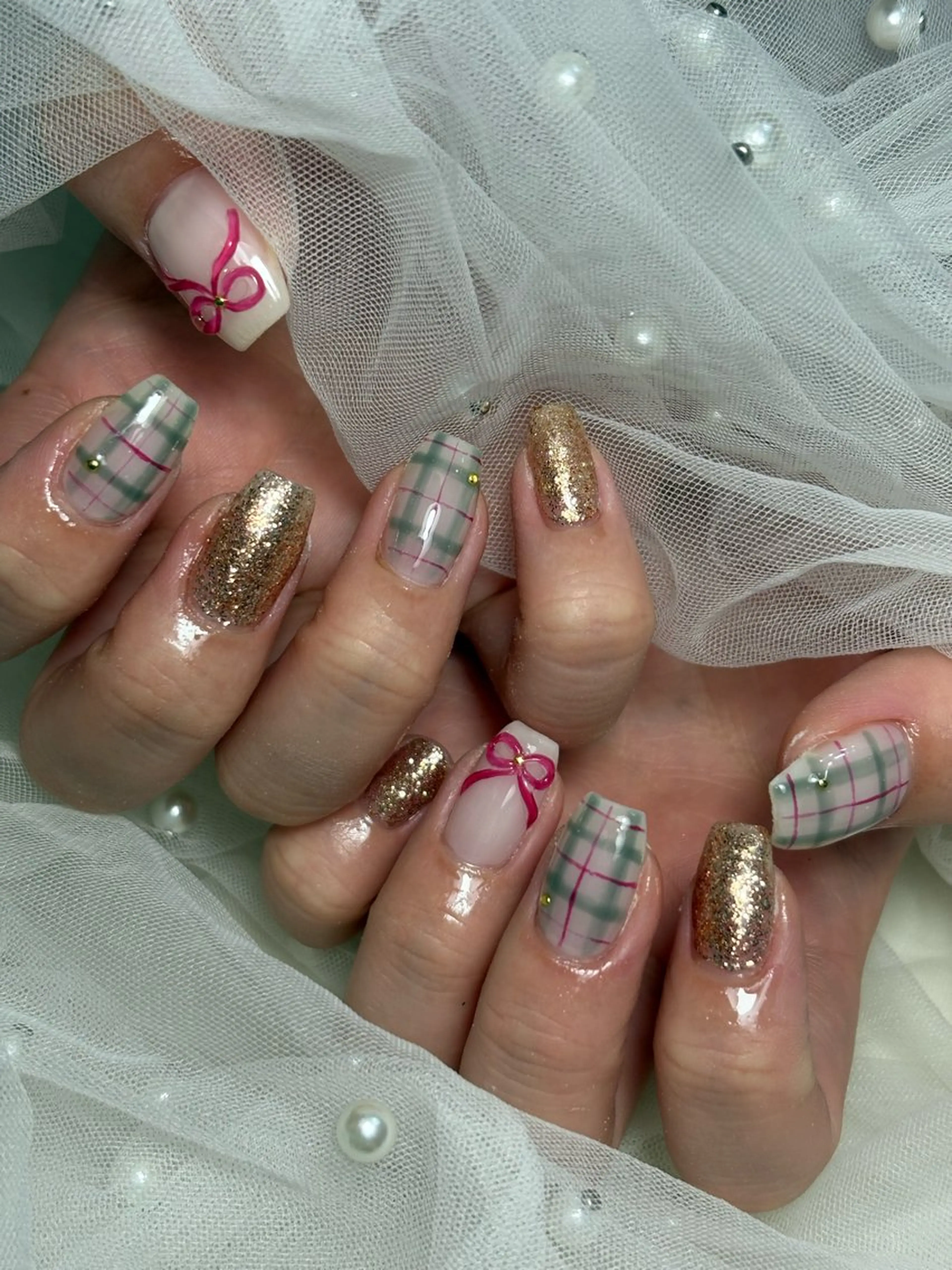 ネイル ハンドネイル フットネイル ✴︎ Delightのネイルデザイン