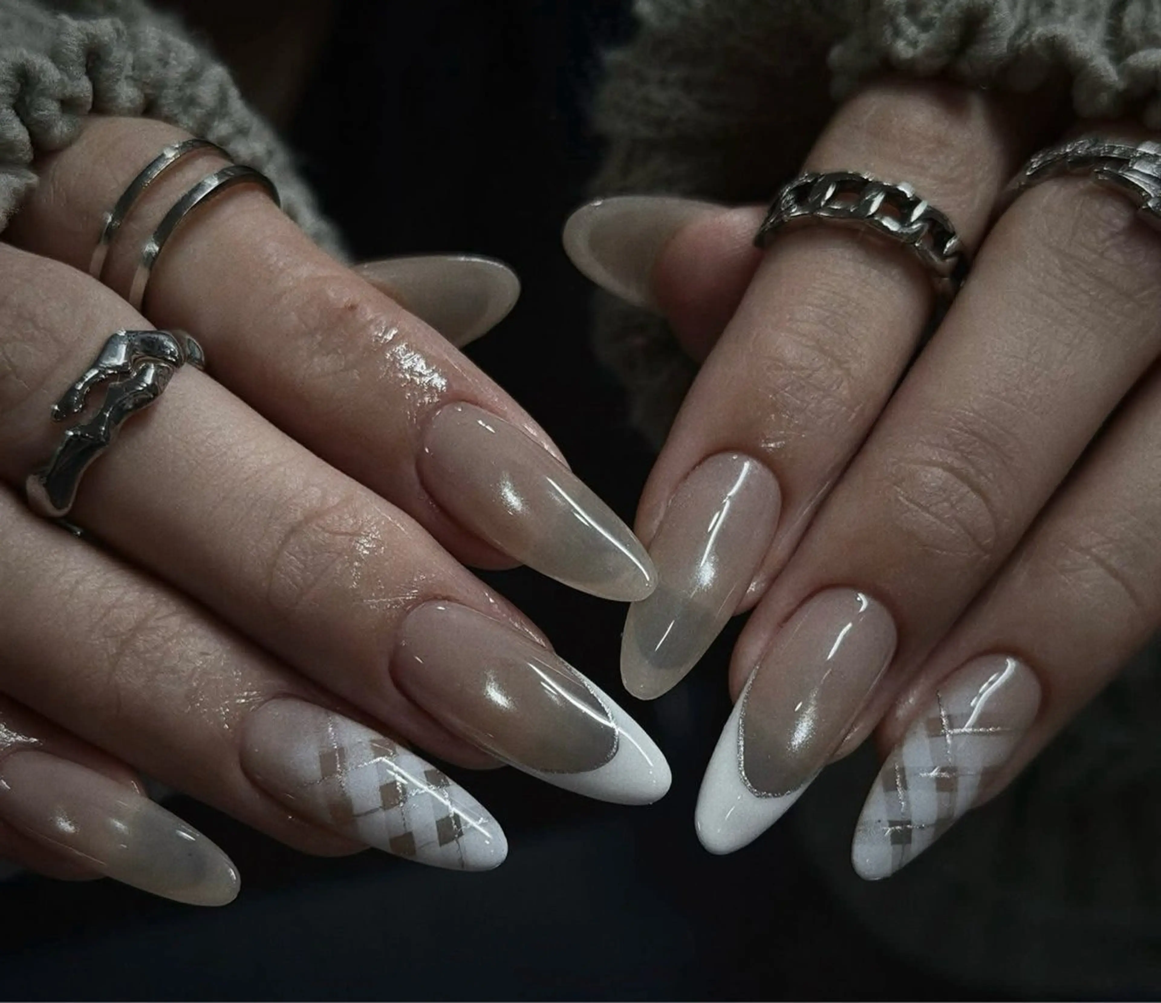 ネイル 長さ出し フットネイル ジェルネイル 韓国ネイル マグネットネイル ハンドネイル YMT NailStudio所属・YMT NailStudioのネイルデザイン