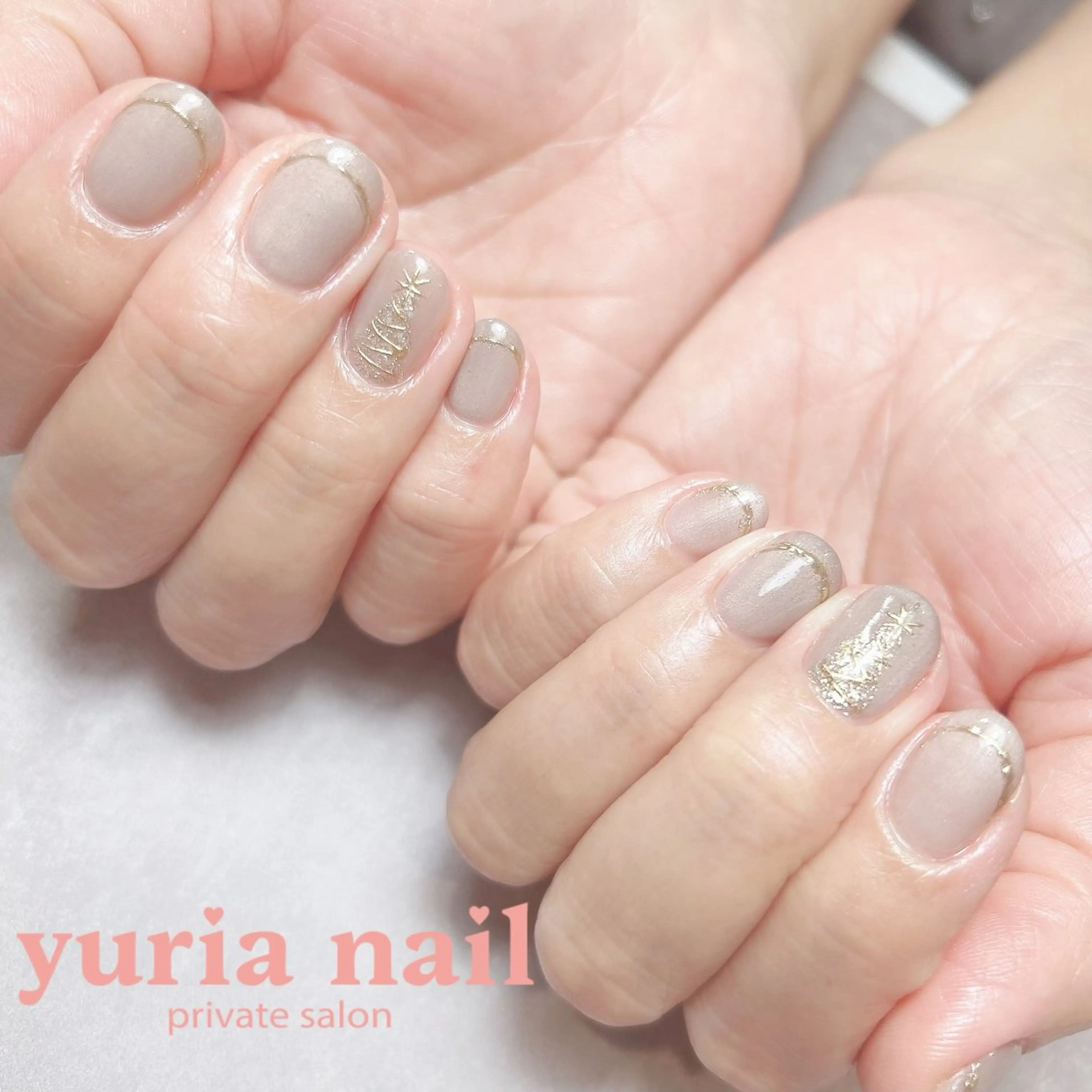 ネイル フレンチネイル ジェルネイル マグネットネイル ニュアンスネイル 冬ネイル ハンドネイル 小林 ゆりあのネイルデザイン