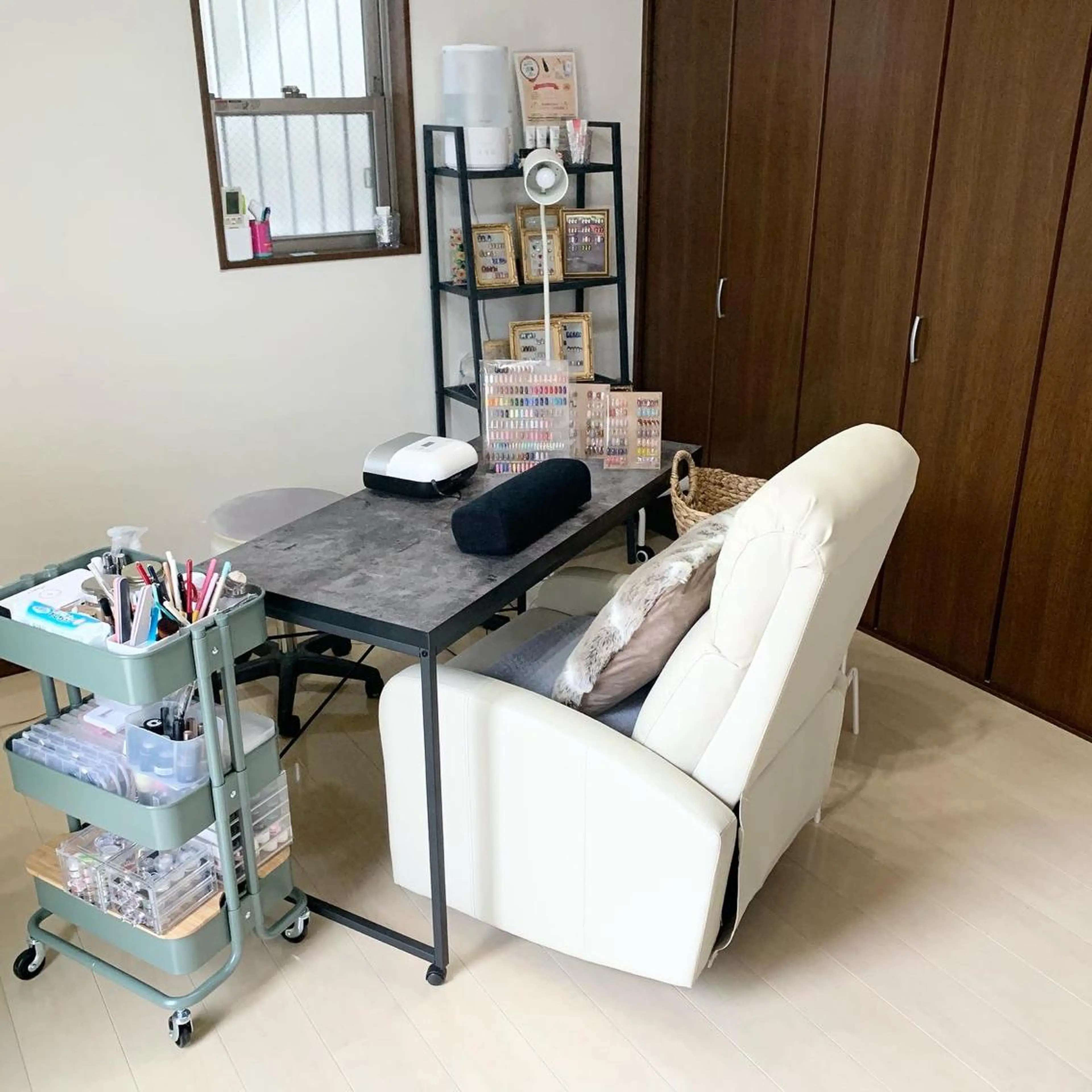 nail salon reposのエステ・リラクイメージ