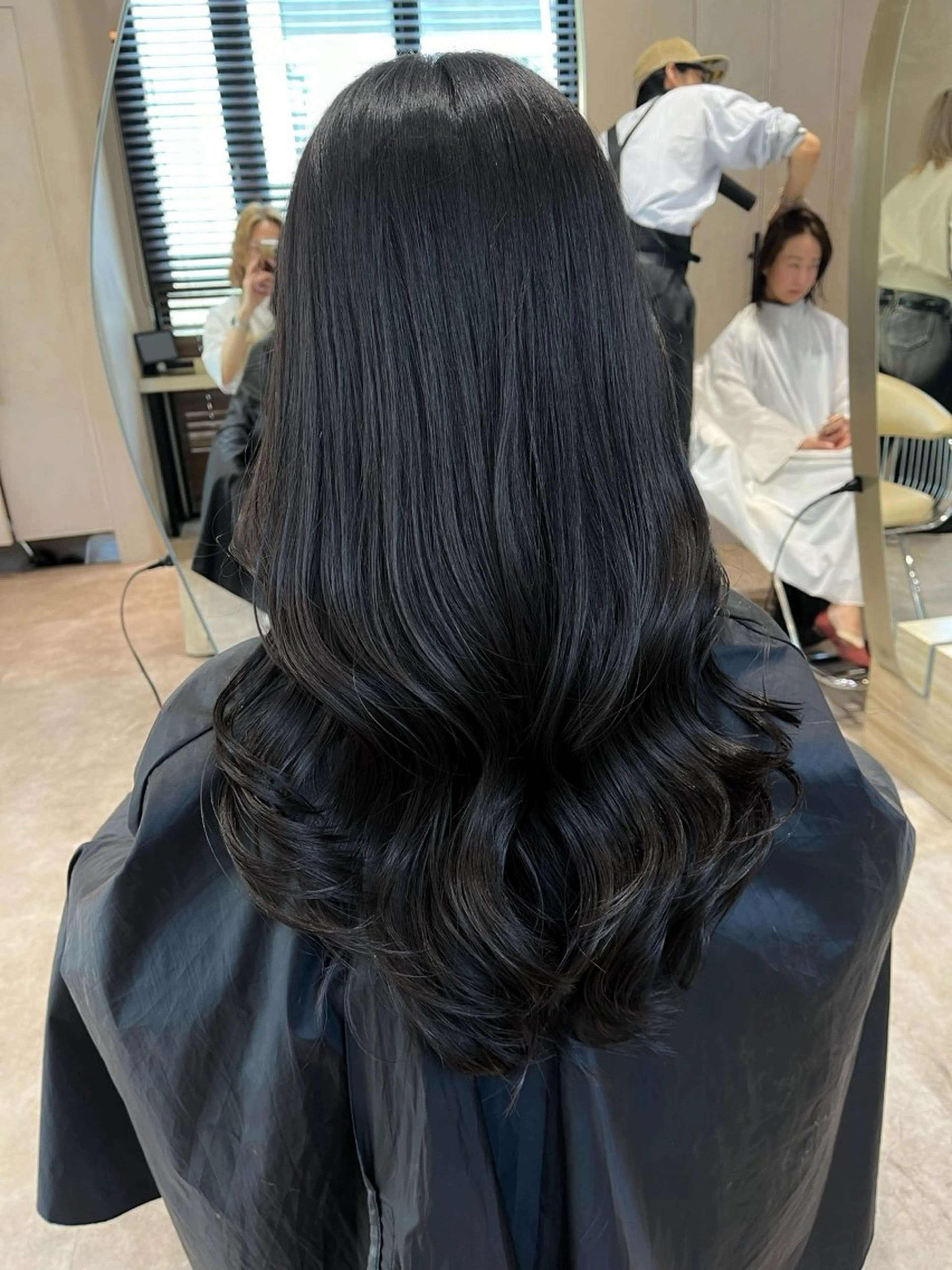 セミロング カット ヘアカラー トリートメント 韓国ヘア/ベージュ カラー/髪質改善/涼のヘアスタイル