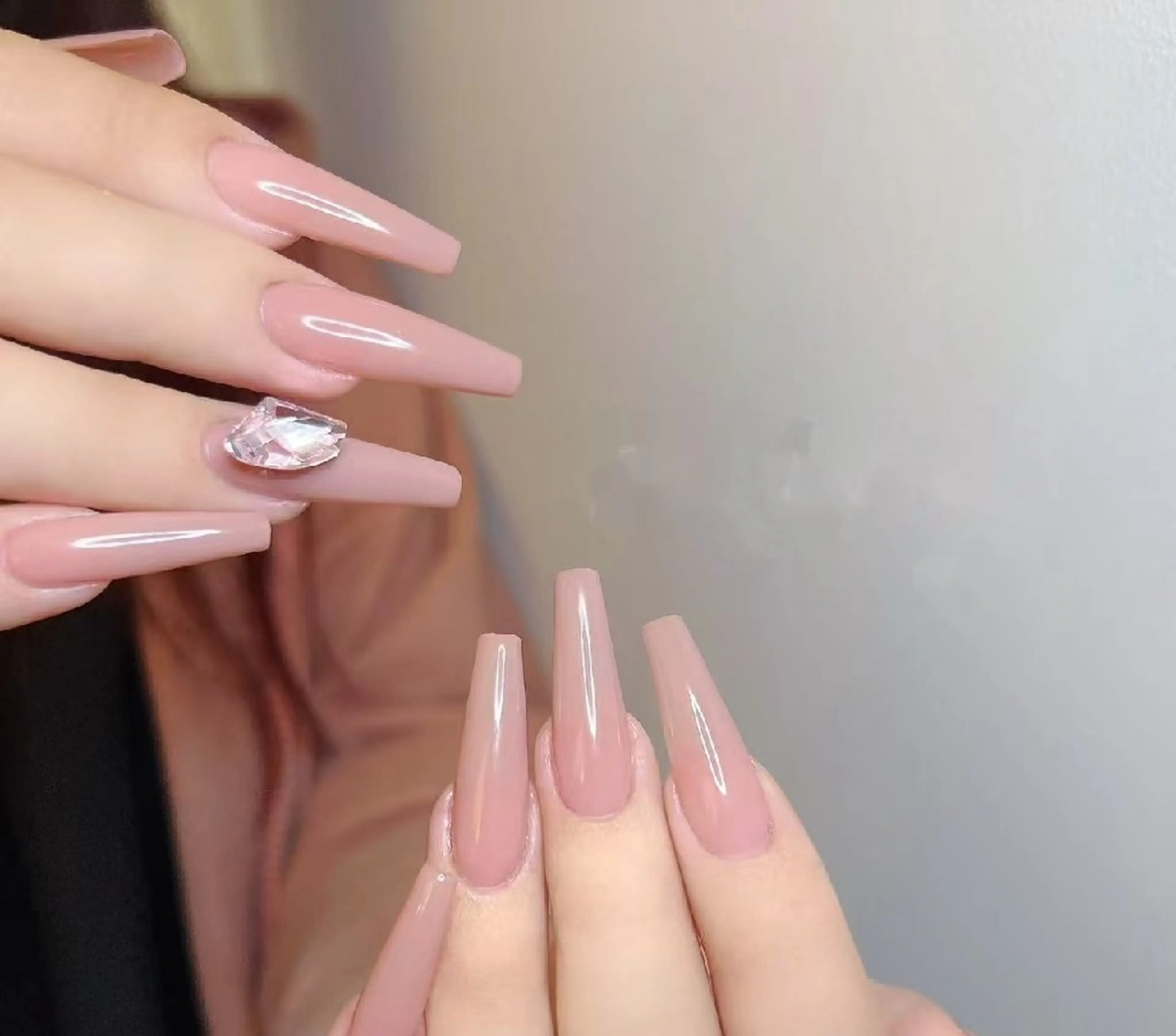 ネイル フラワーネイル フレンチネイル ジェルネイル ガラスフレンチ ハート ハンドネイル Oomiya 服部のネイルデザイン