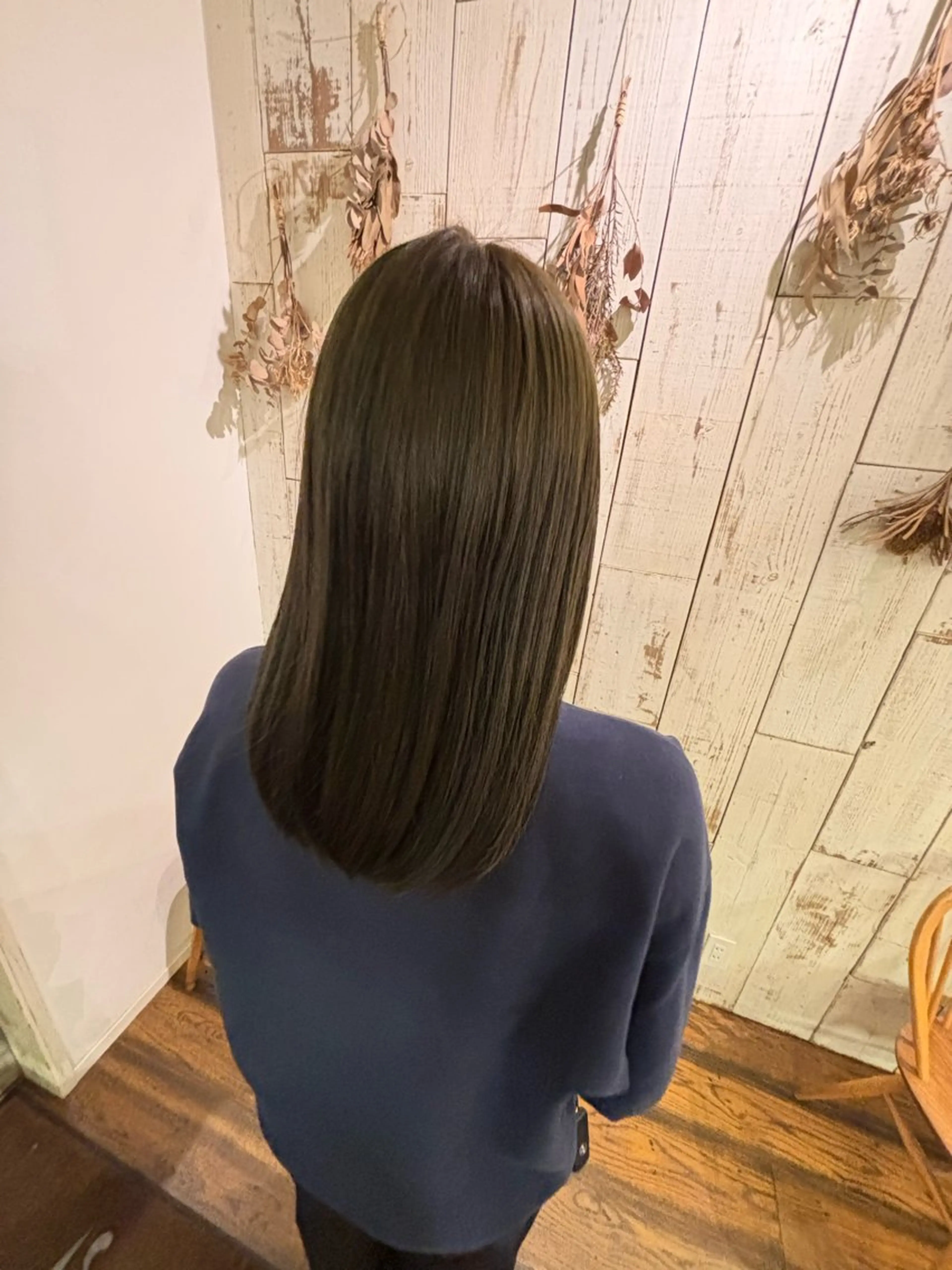 セミロング ヘアカラー Noma所属・Noma 小谷のヘアスタイル