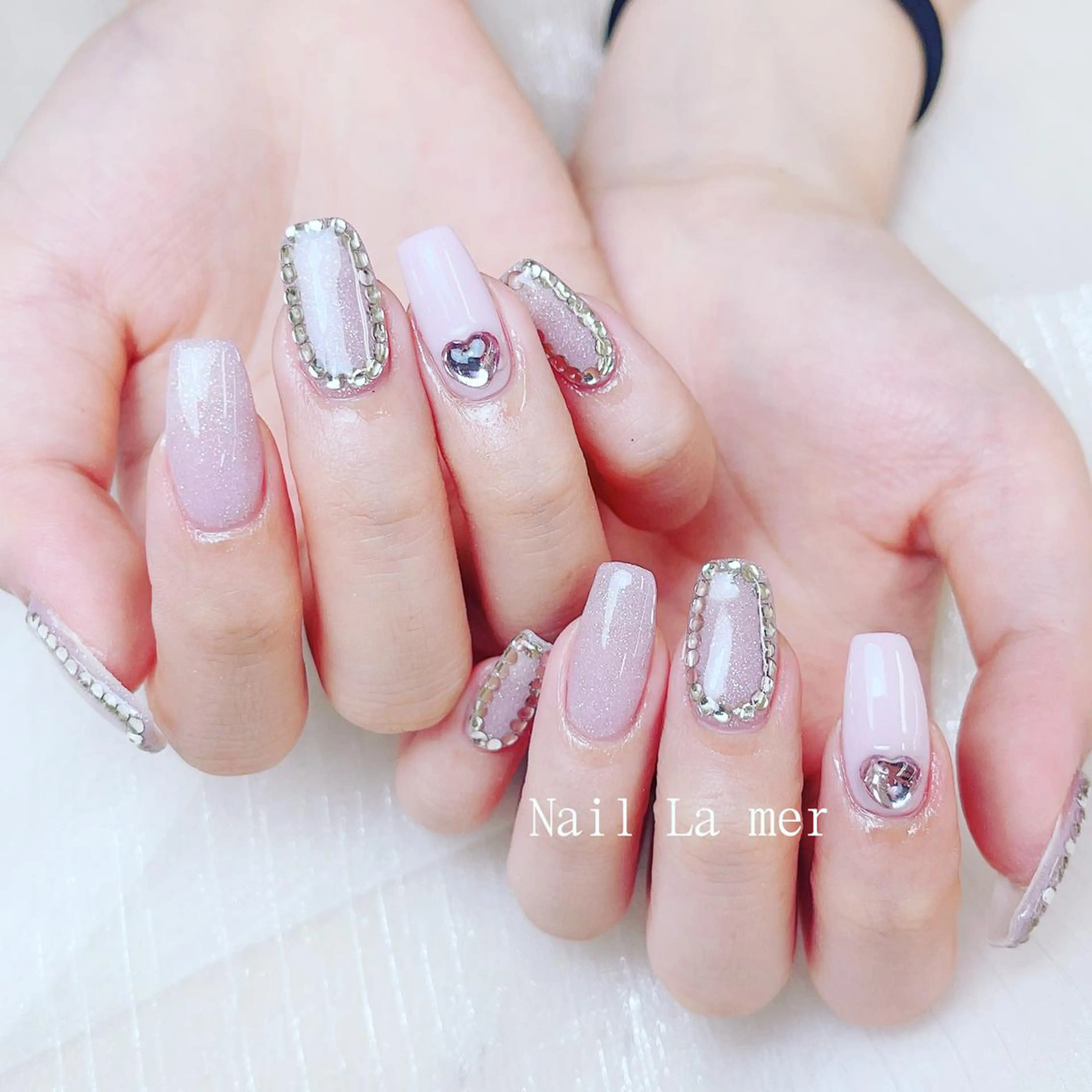 ネイル ハンドネイル ハンドケア Merit メリット_のネイルデザイン