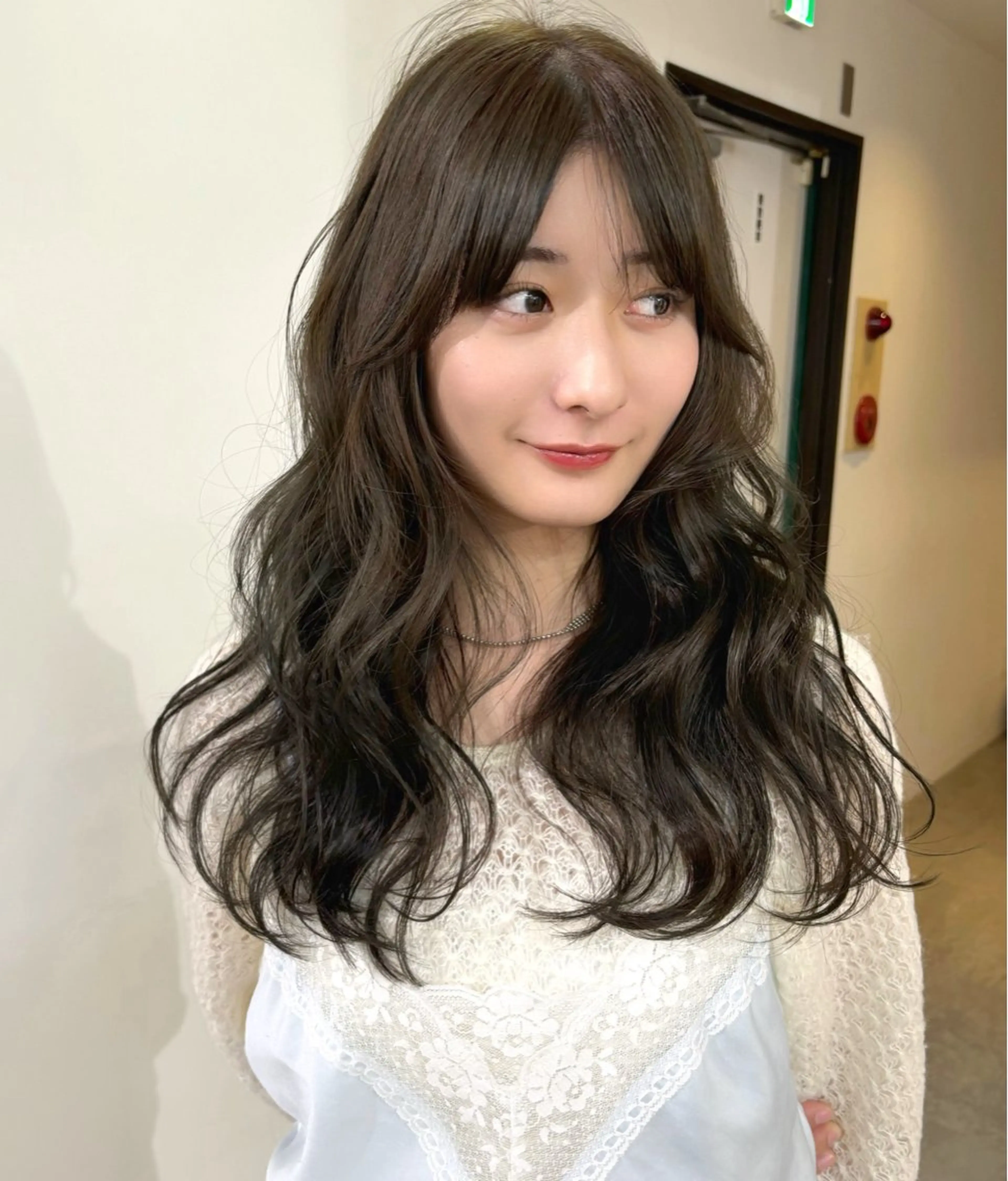 ロング カラー ベージュカラー ブリーチ 透明感カラー ダブルカラー ブリーチなしカラー カット ヘアカラー mizuki/ピンク ベージュ.レイヤーのヘアスタイル