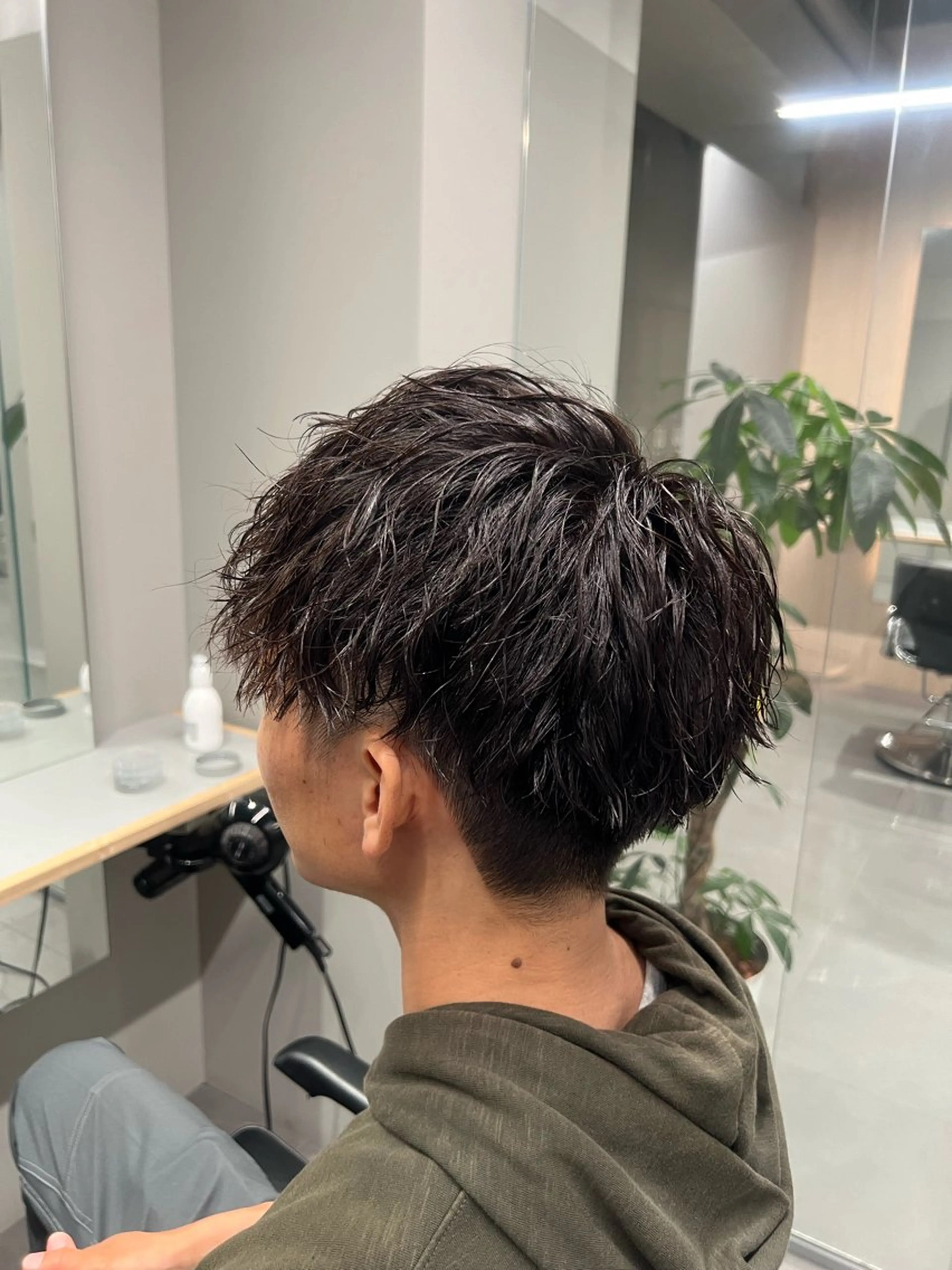 パーマ メンズ メンズパーマ ツイストスパイラルパーマ スパイラルパーマ 立川/過去1の毛流れ パーマ/しゅーとのヘアスタイル