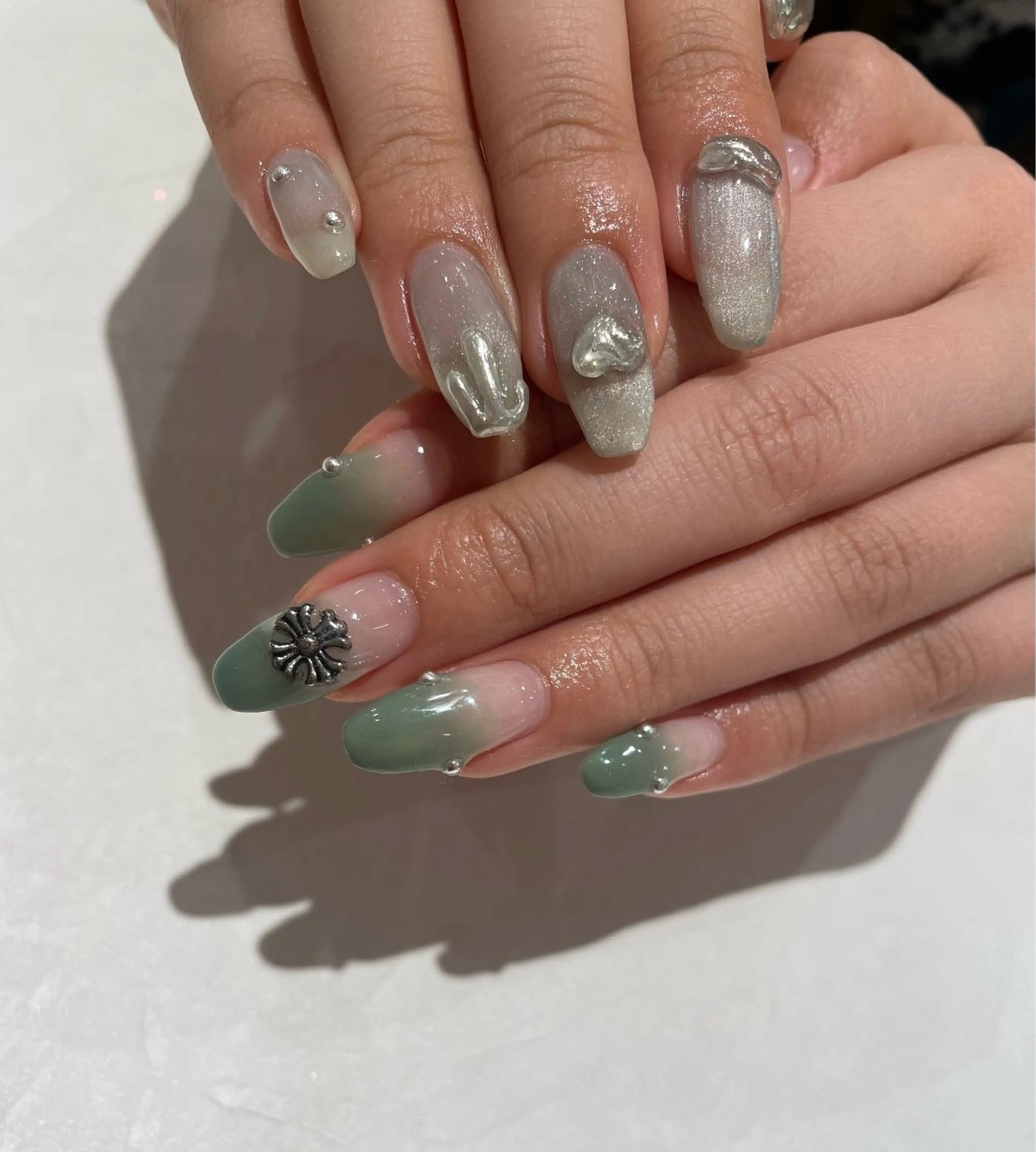 ネイル フレンチネイル mallee nailのネイルデザイン
