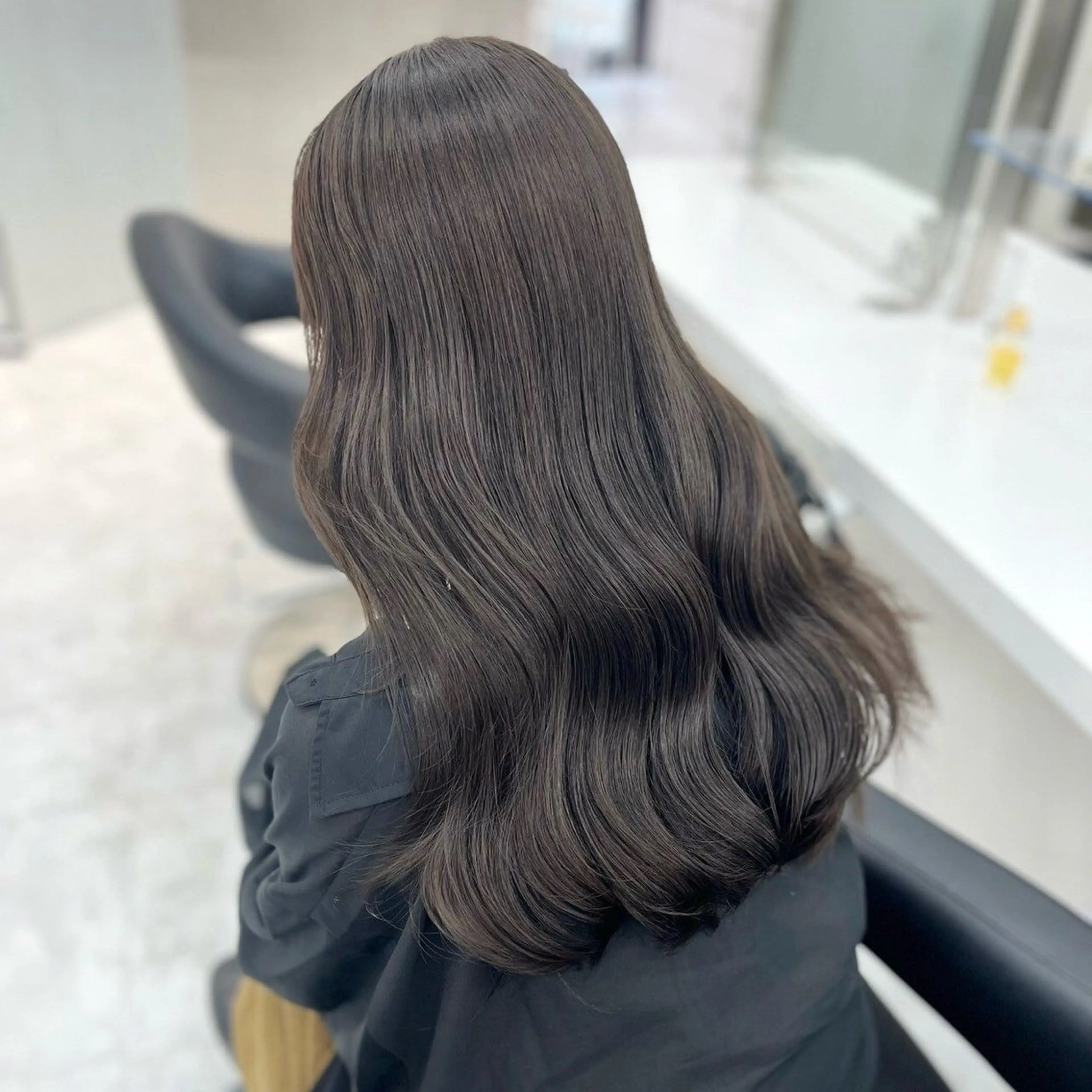 ロング カラー ロング NAMI🤎ブラウン &ミルクティー🤍のヘアスタイル