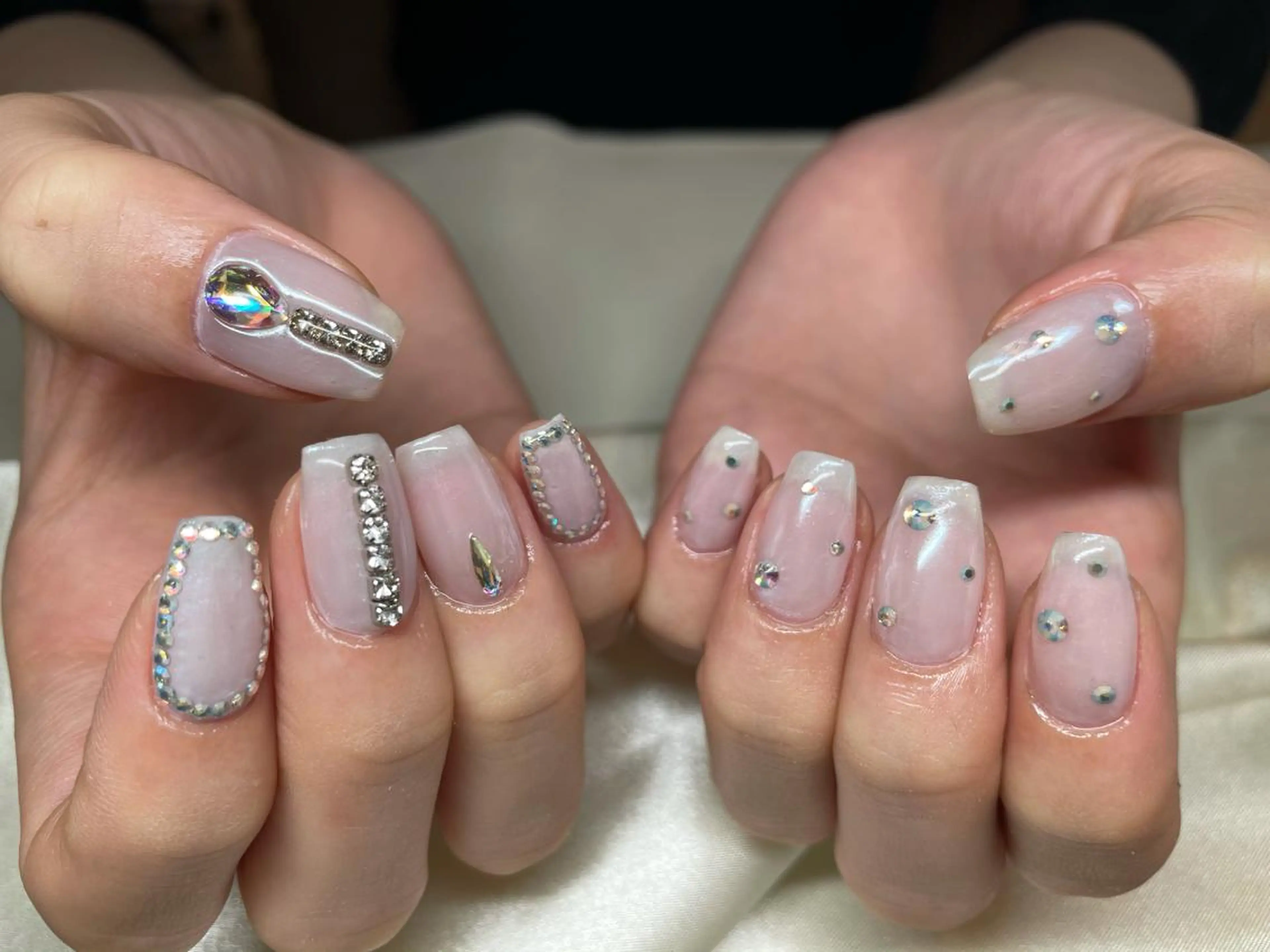 ネイル ハンドネイル フットネイル moca心斎橋所属・˚✧⁺⭐︎༚moca miyuu⁎⁺˳✧༚のネイルデザイン