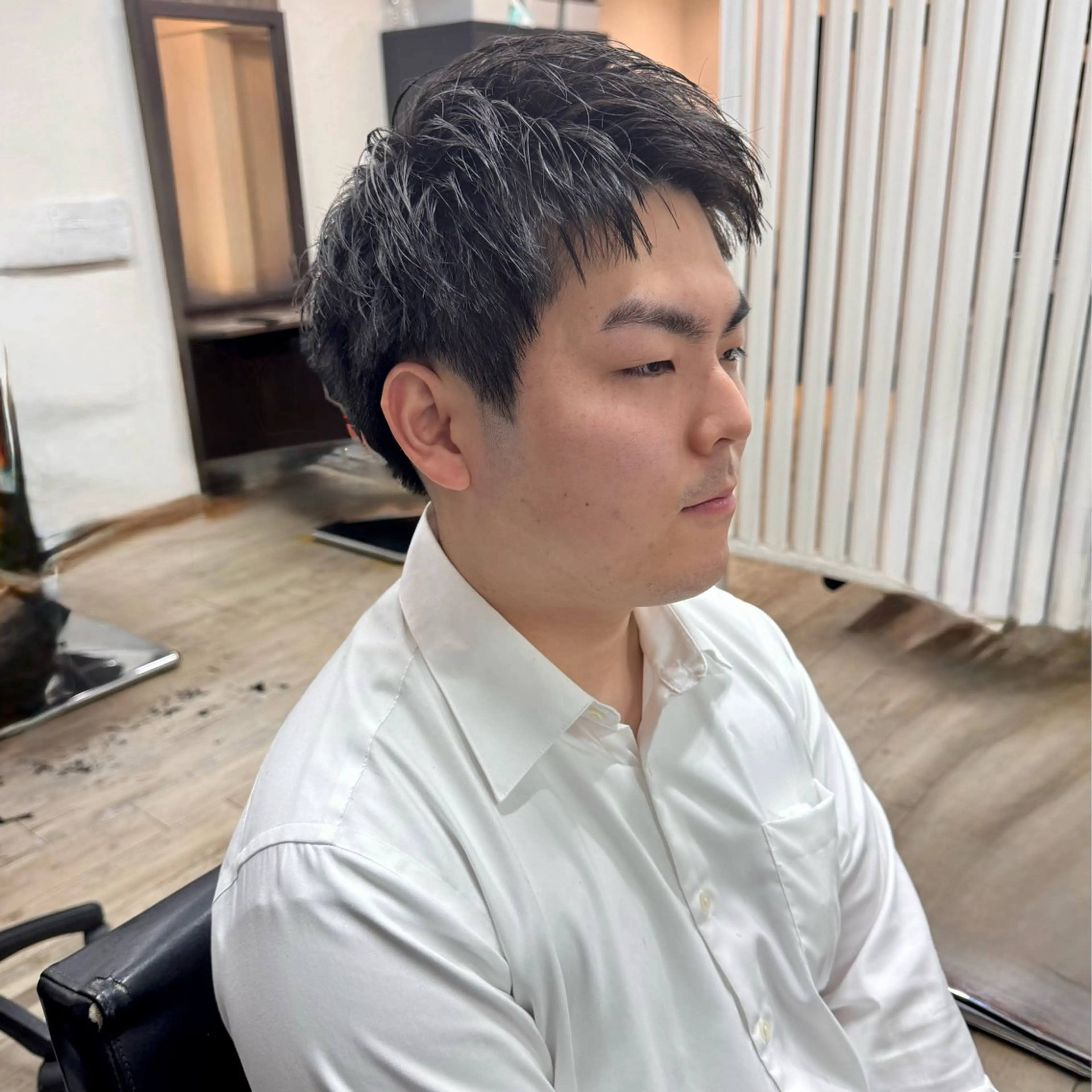 ショート メンズ アップバング メンズ就活ヘア メンズパーマ メンズショート スパイキーショート カット ヘアセット 【池袋/スパイキー ショート】ⓝⓘⓜⓤのヘアスタイル