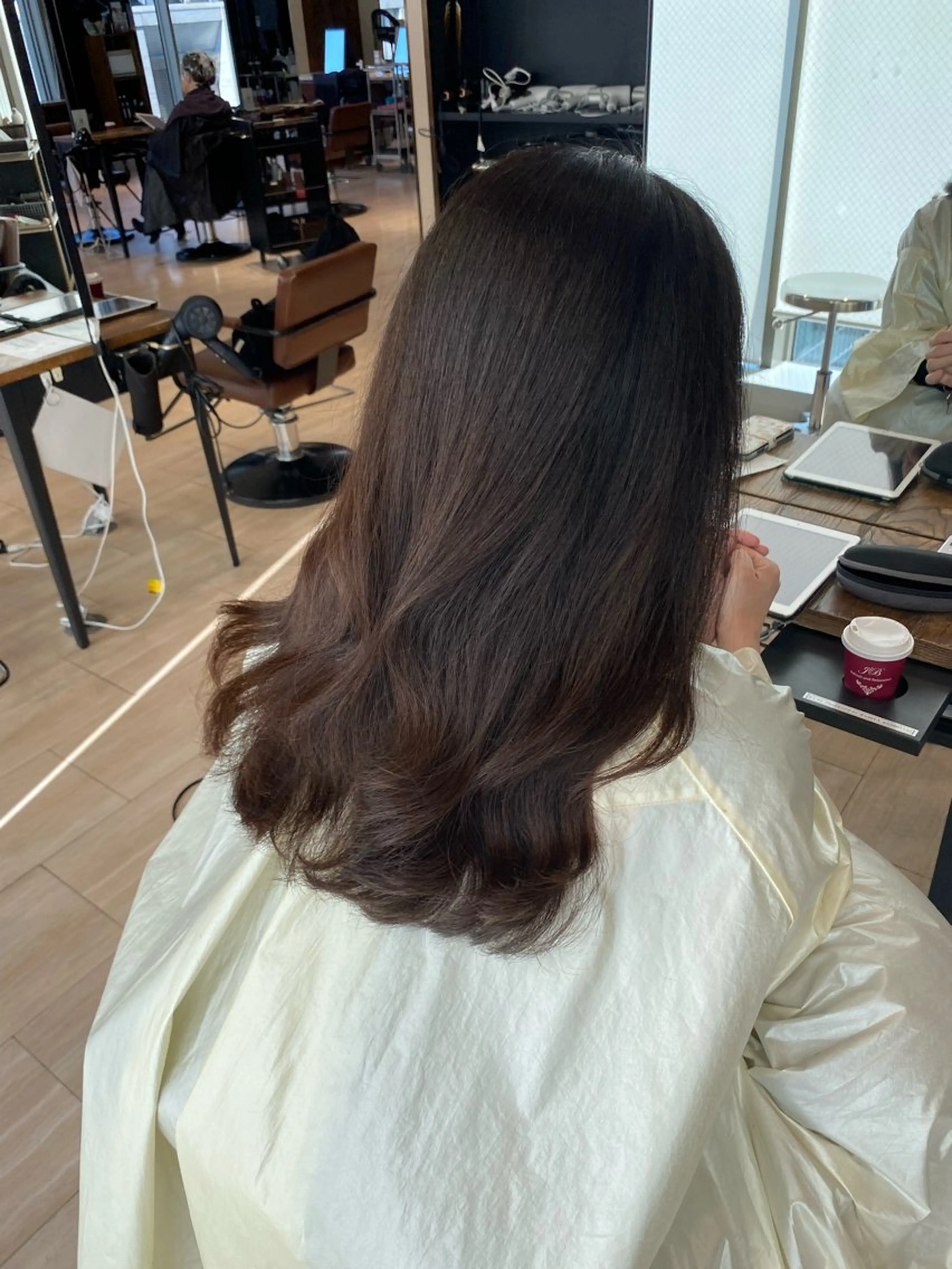 セミロング パーマ ヘアアレンジ 最小顔周り&レイヤー 特化/池袋/kokiのヘアスタイル