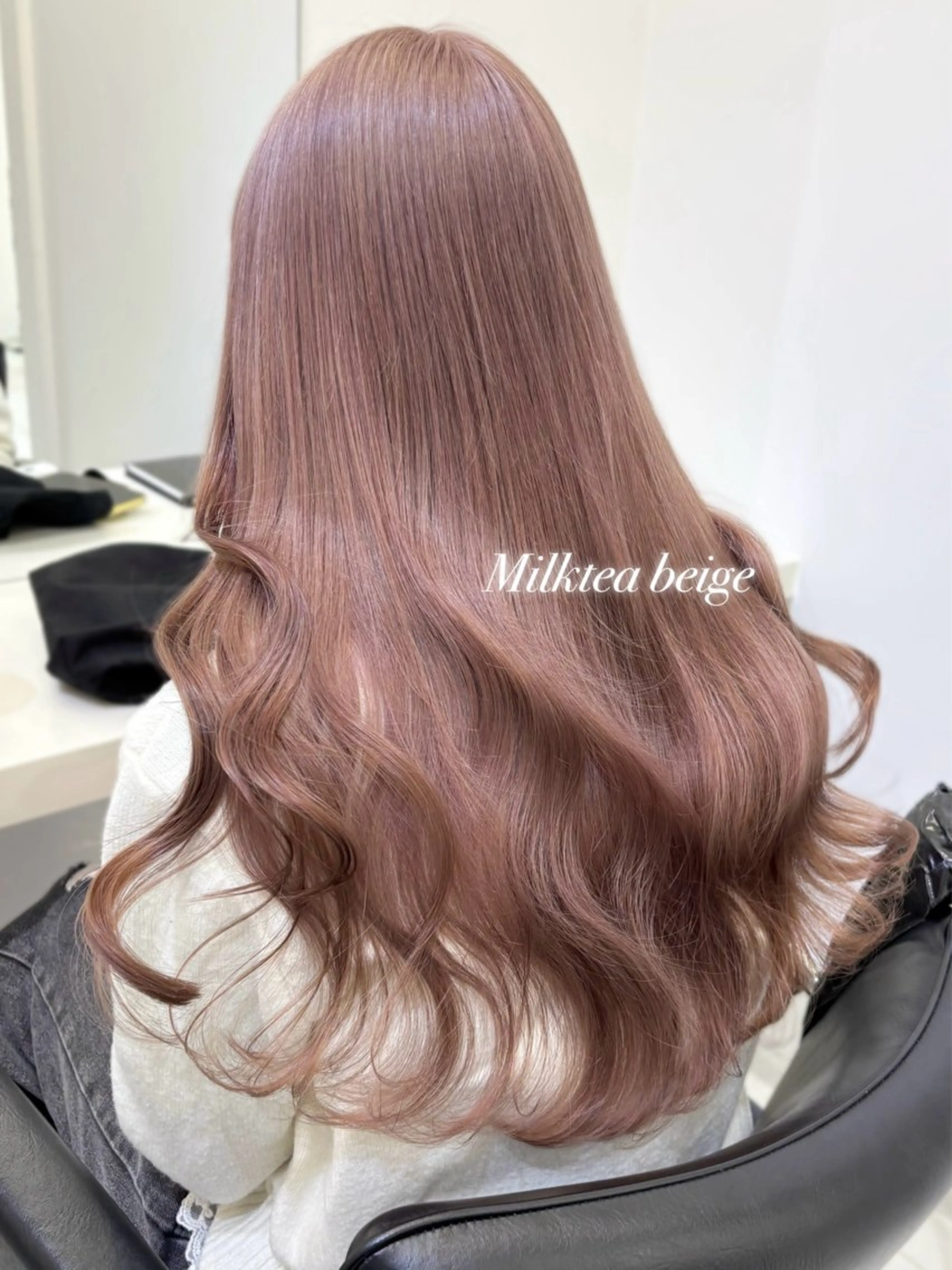 ロング カラー ベージュカラー ブリーチ ケアブリーチ ダブルカラー ミルクティーベージュ ヘアカラー トリートメント 盛れる顔周り🤍渋谷 Risa🎀のヘアスタイル