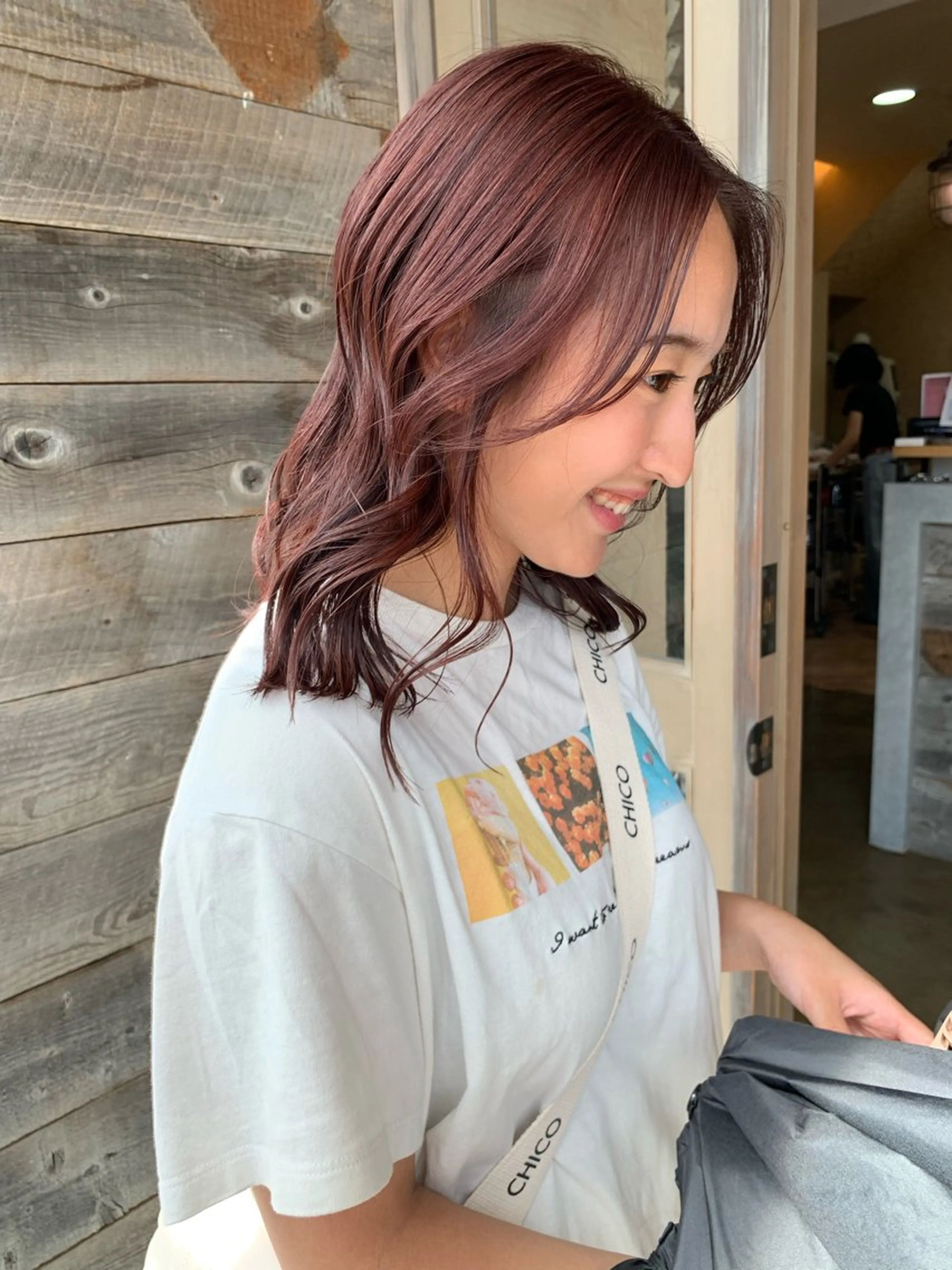 ミディアム longtemps所属・カワサキ マホのヘアスタイル