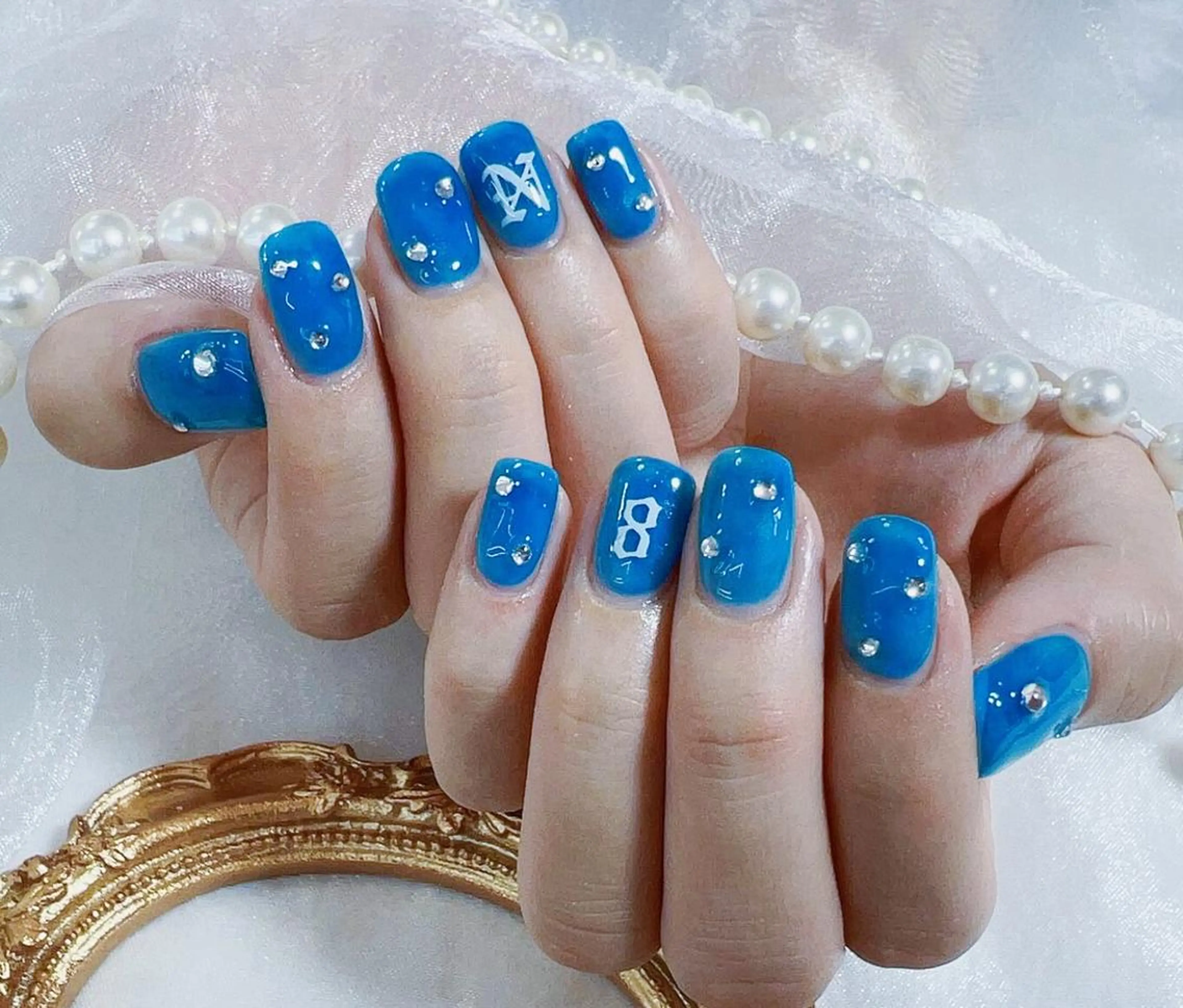 ネイル ハンドネイル VIVIAN リサのネイルデザイン