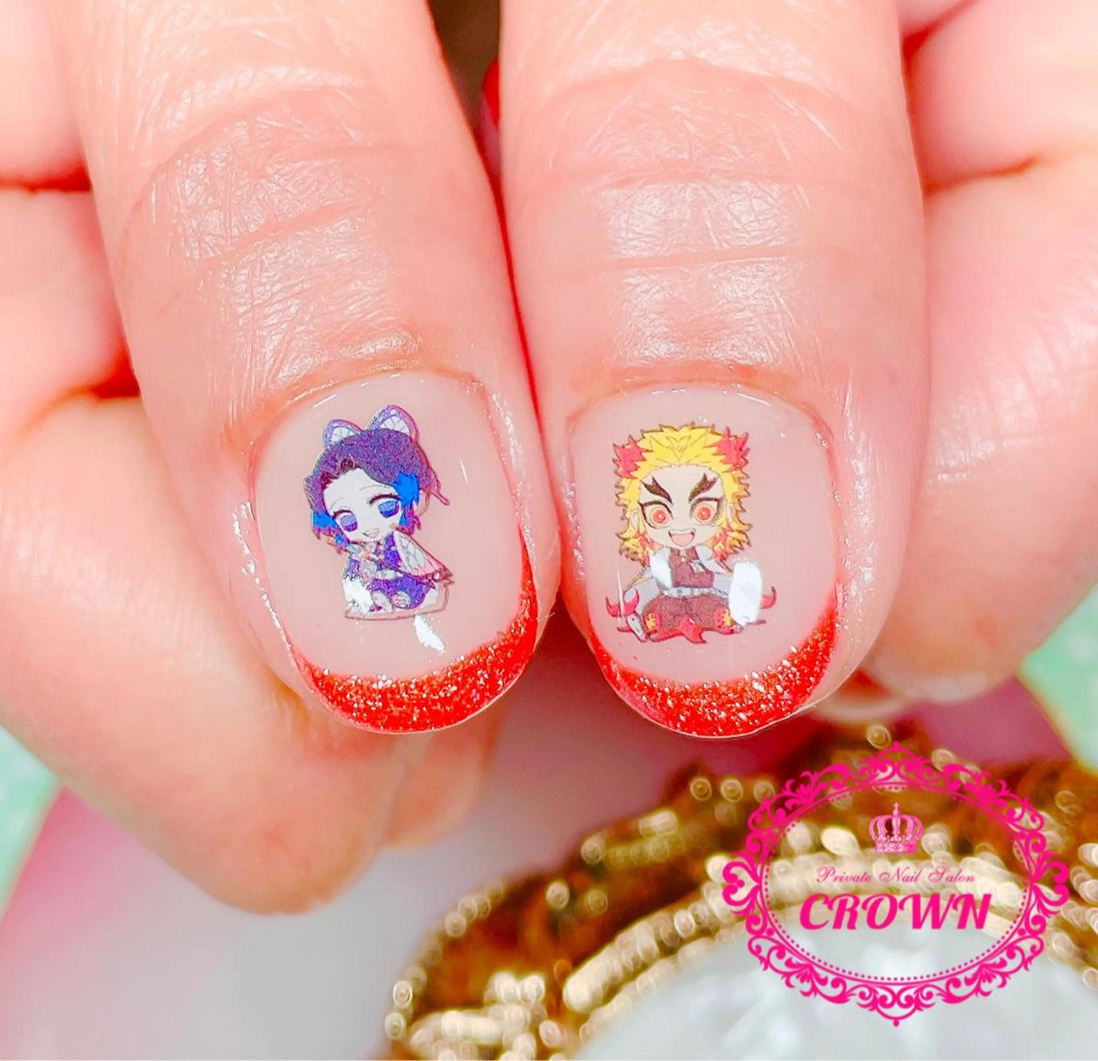 ネイル CROWN プライベートサロンのネイルデザイン