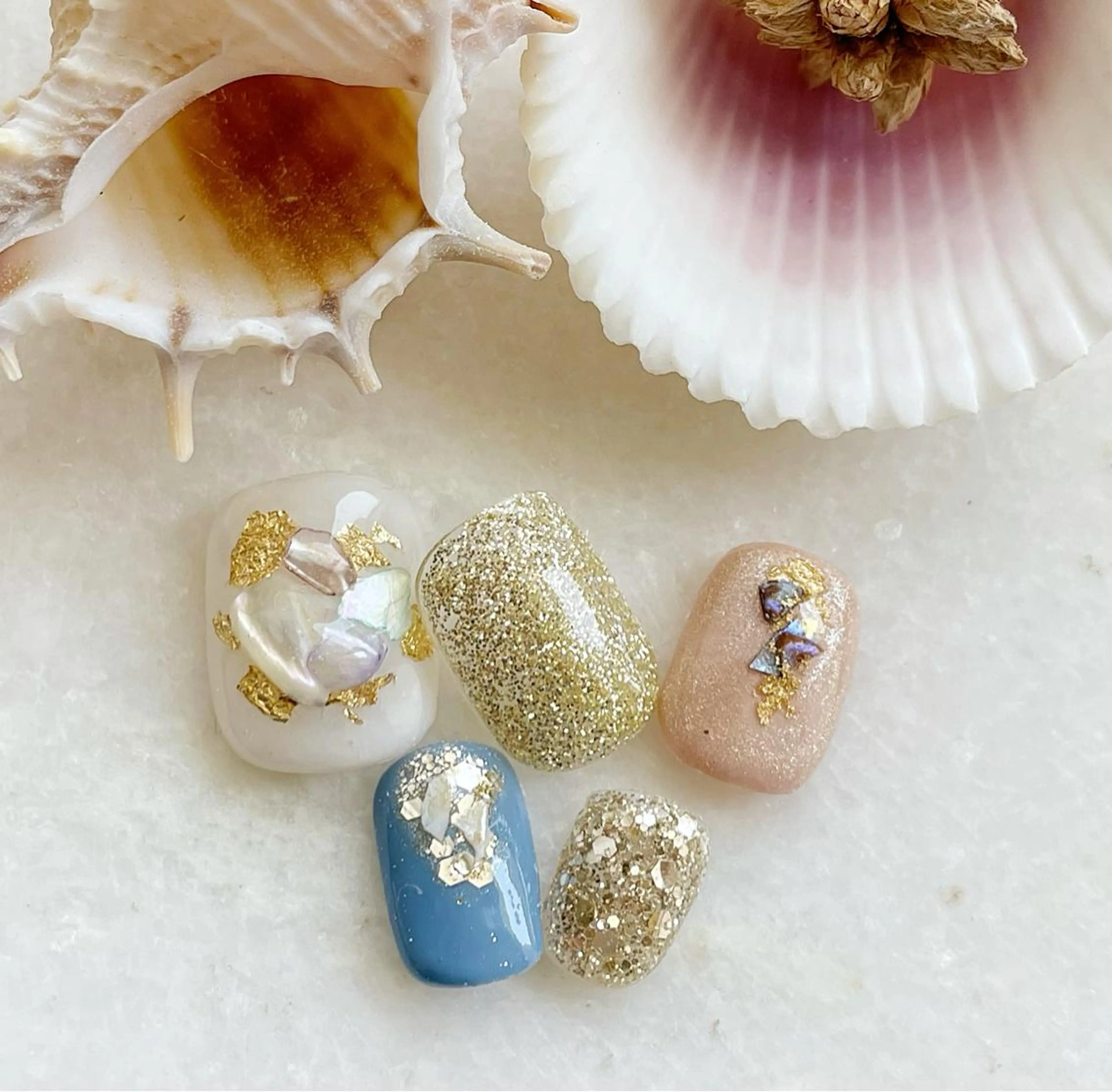 ネイル フットネイル ジェルネイル パラジェル Satomi  のネイルデザイン