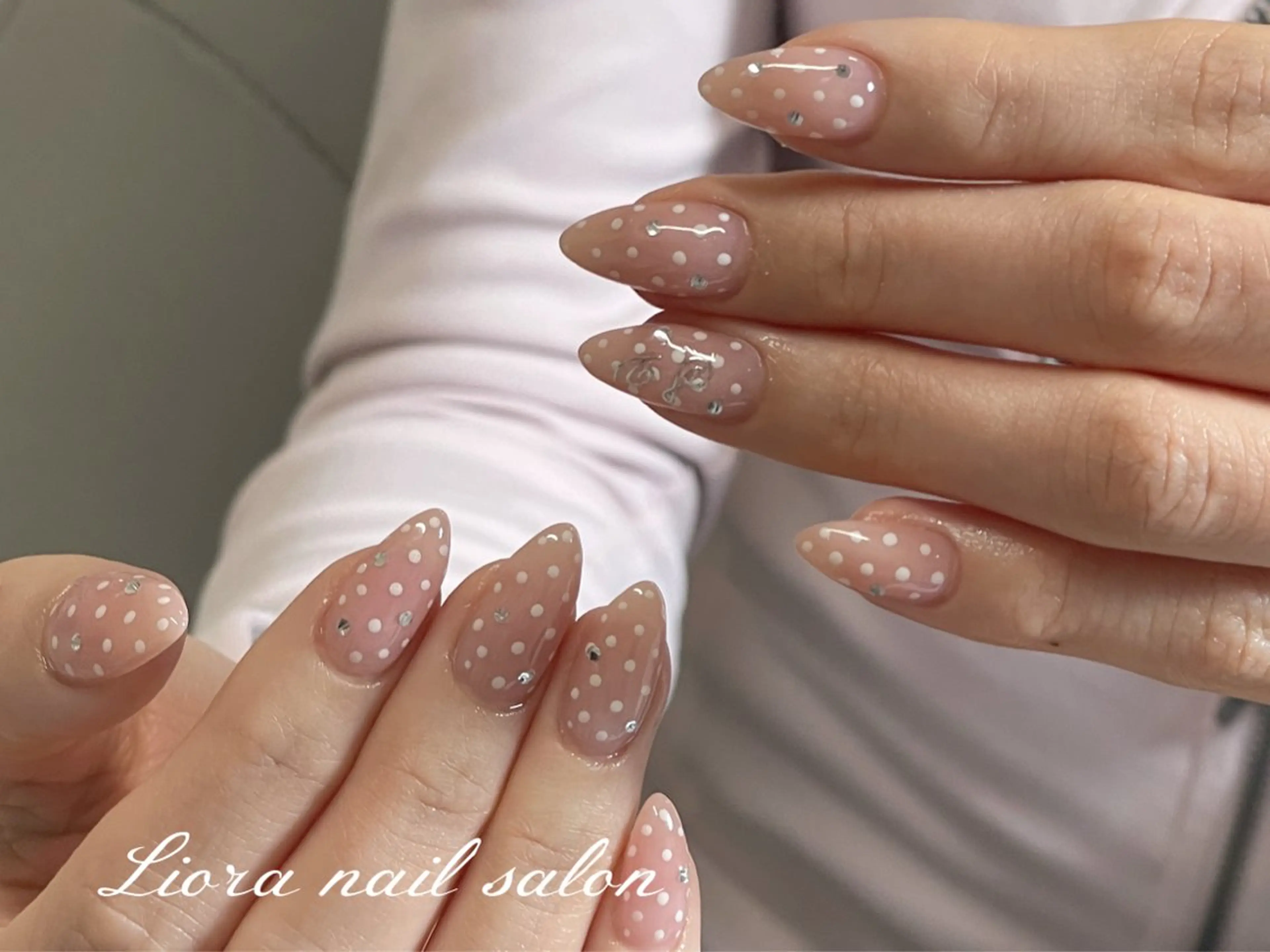 ネイル チークネイル フットネイル フレンチネイル ジェルネイル ガーリー ハンドネイル Liora nail スカルプ専門店のネイルデザイン