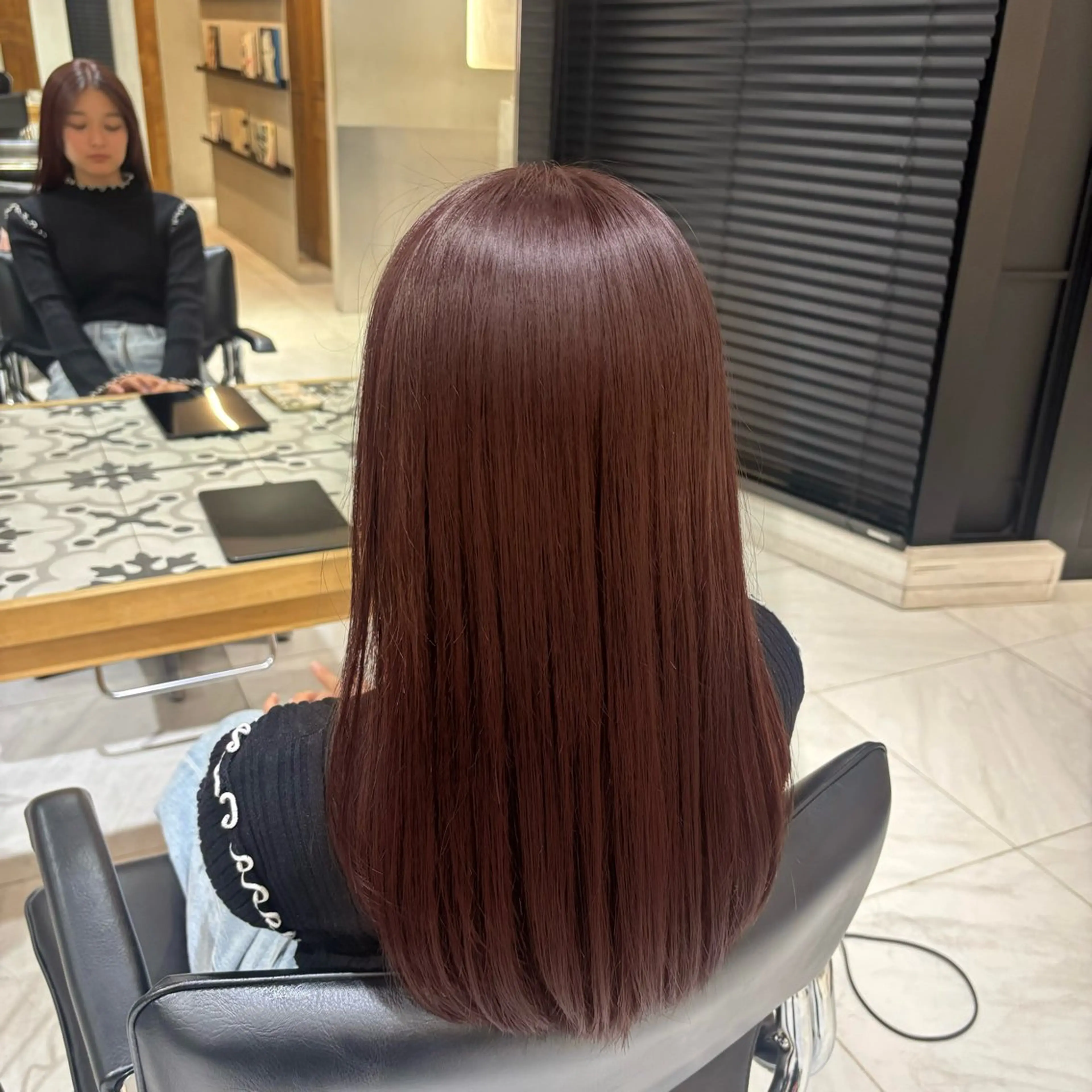 ロング カラー ヘアカラー トリートメント ヘアセット 莉瑠 / モデル価格募集🐃のヘアスタイル