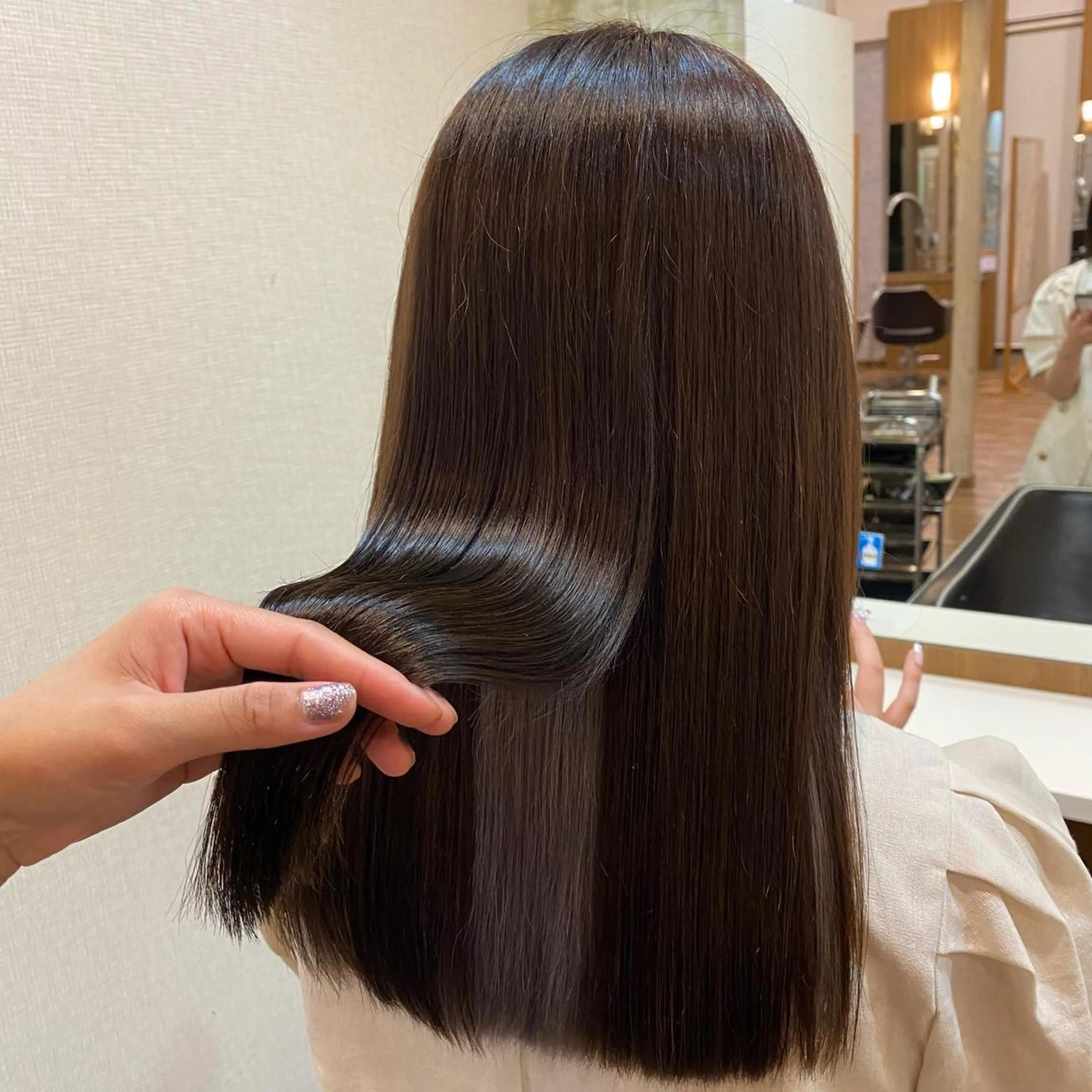 セミロング カラー 🌻井上 マリー🌻のヘアスタイル