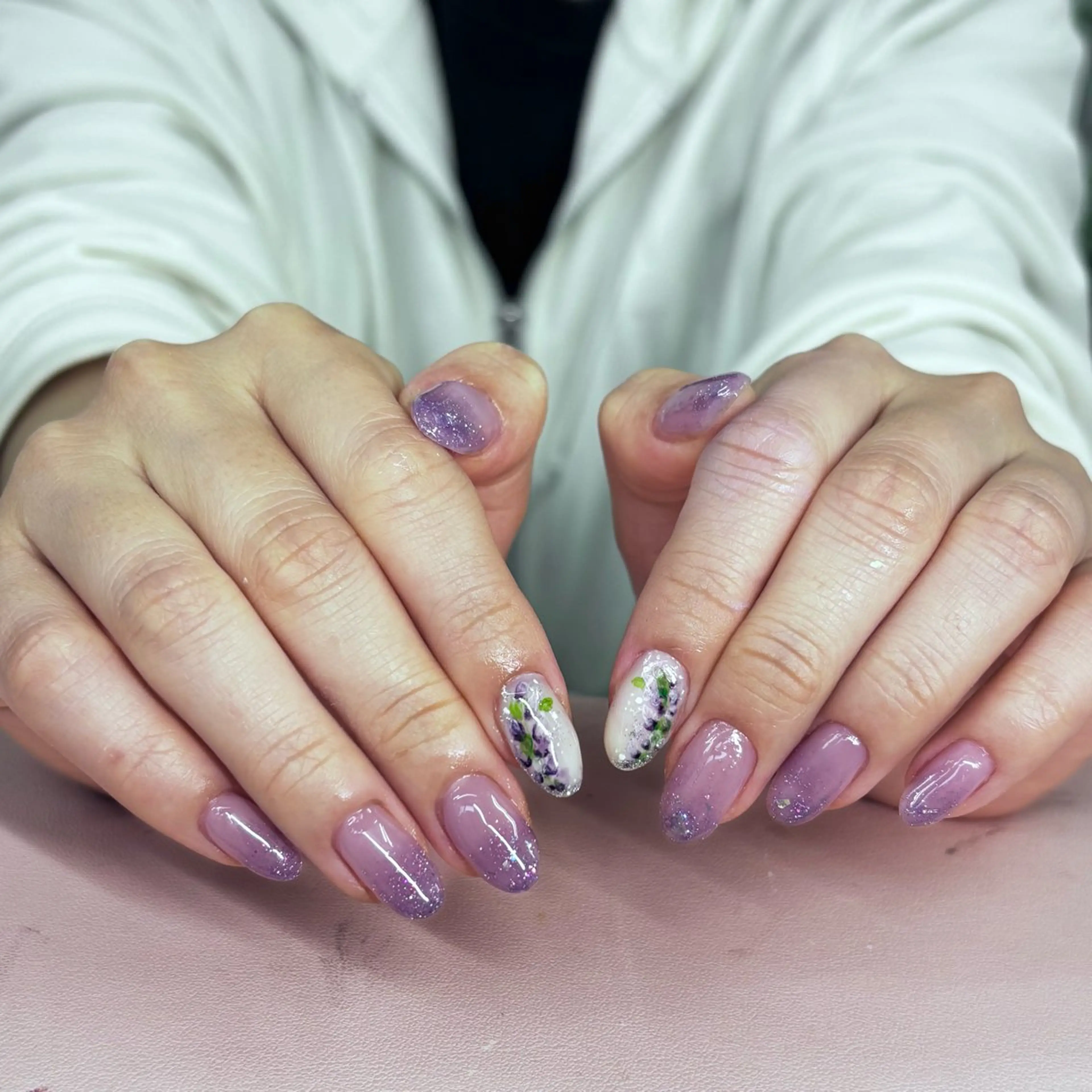 ネイル アニー ルナのネイルデザイン