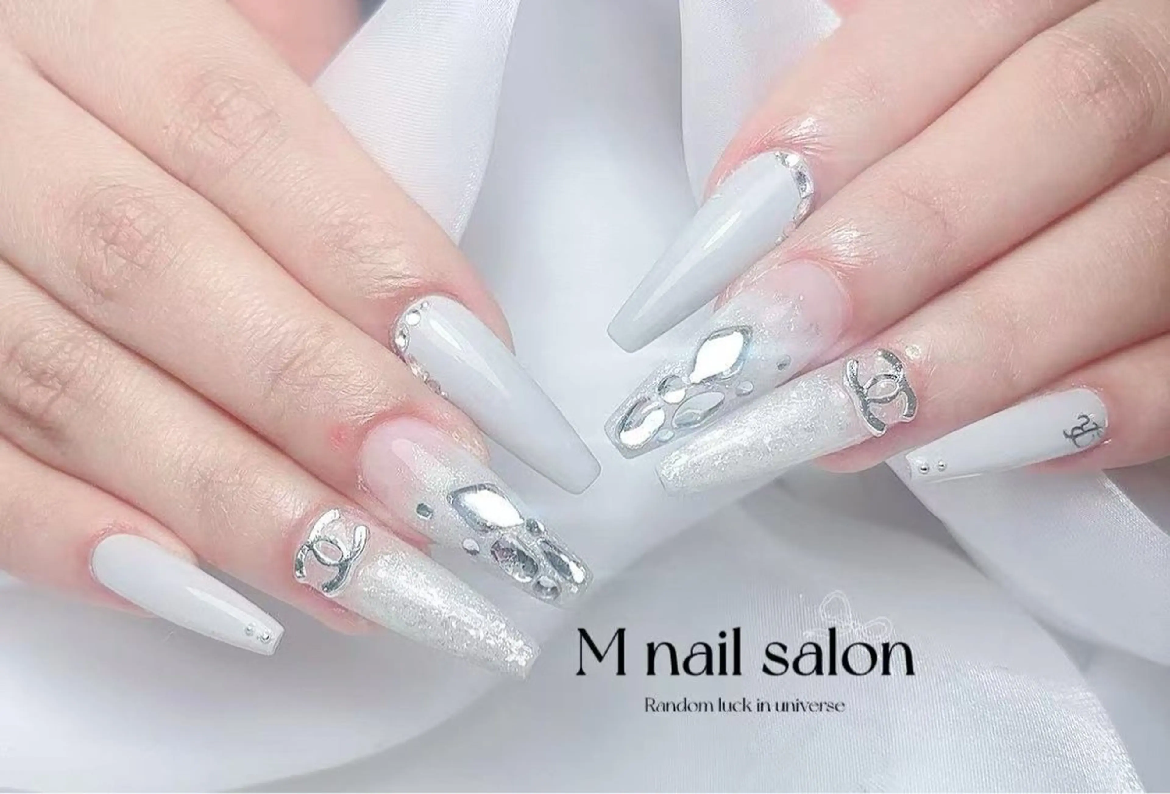 ネイル M🌷nail 長さだし専門店のネイルデザイン