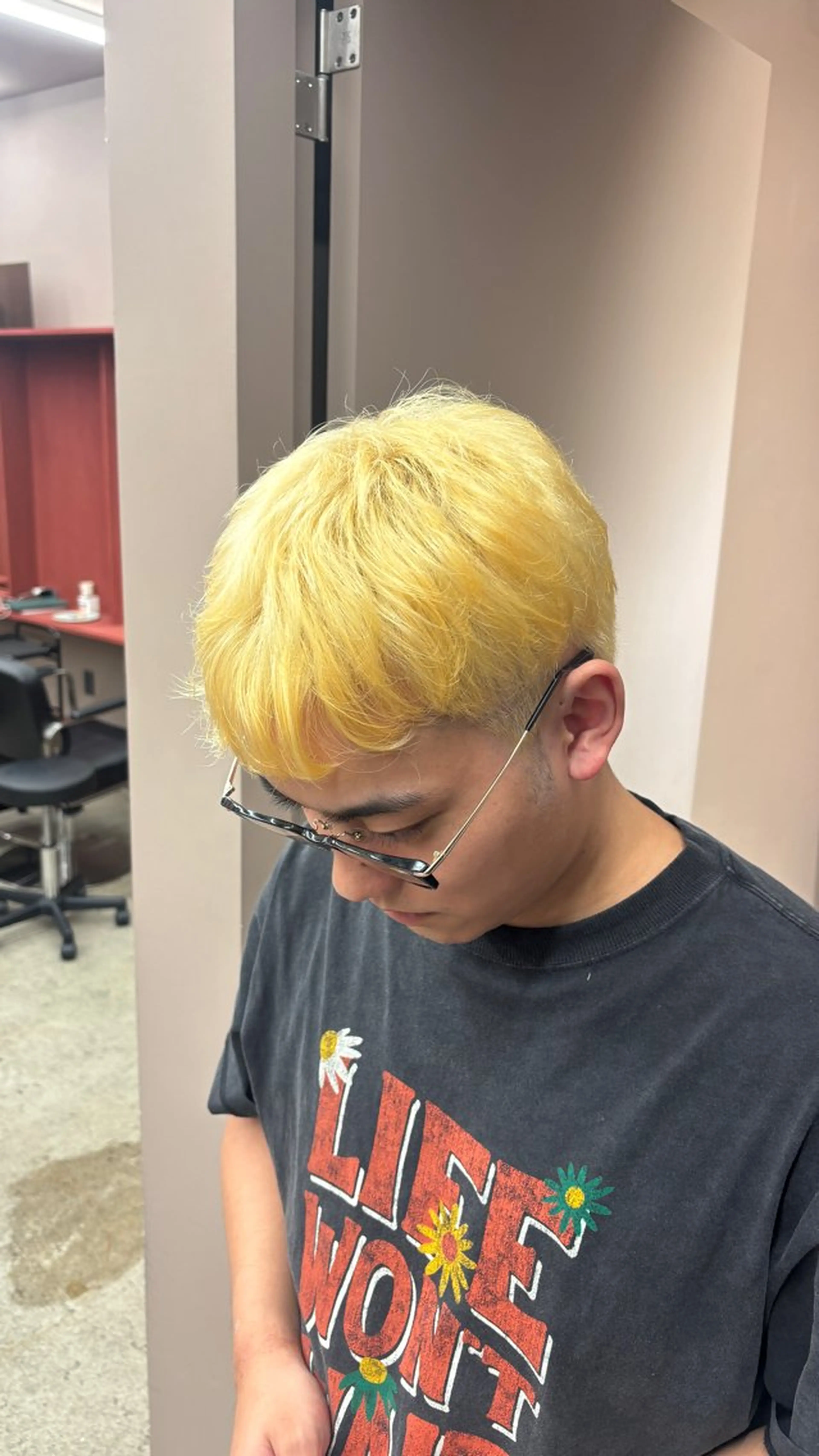 ショート カラー メンズ メンズブリーチ ブリーチ ヘアカラー HIBIKI / ブリーチモデルのヘアスタイル